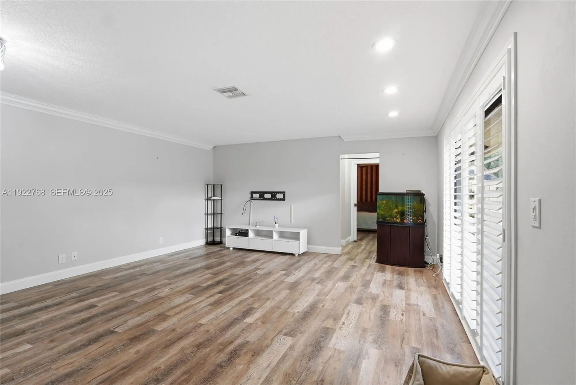 Property Slideshow image 4 of 26 | 952 nw 29th ave c, Delray Beach, FL, 33445