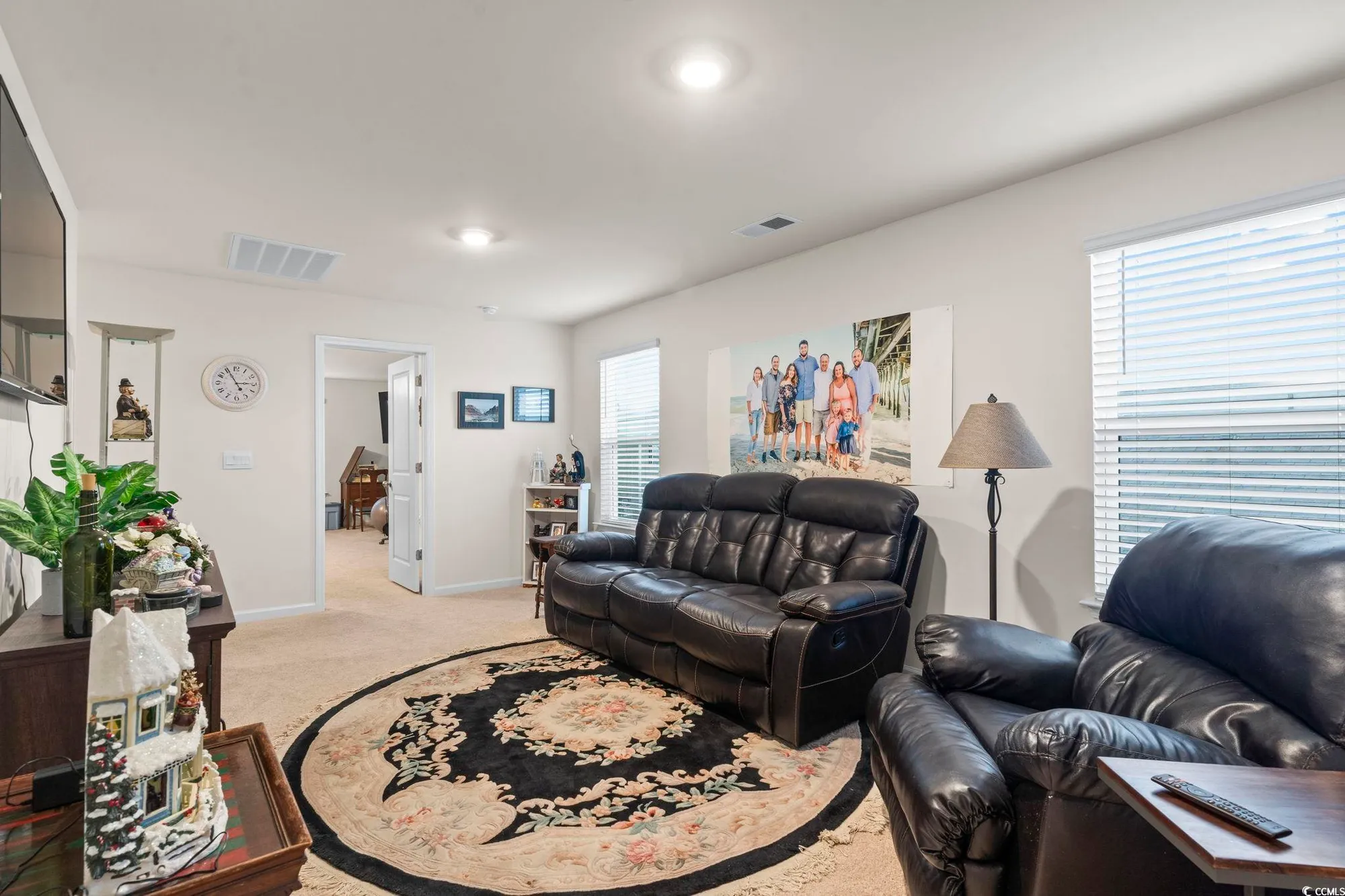 Property Slideshow image 14 of 35 | 327 vaccaro dr, Myrtle Beach, SC, 29588