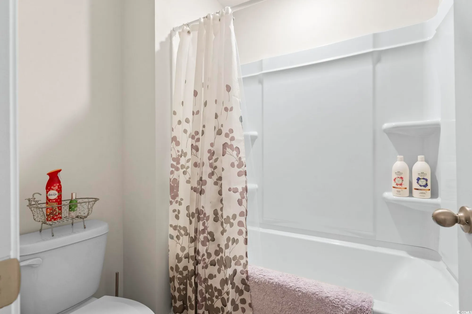 Property Slideshow image 25 of 35 | 327 vaccaro dr, Myrtle Beach, SC, 29588