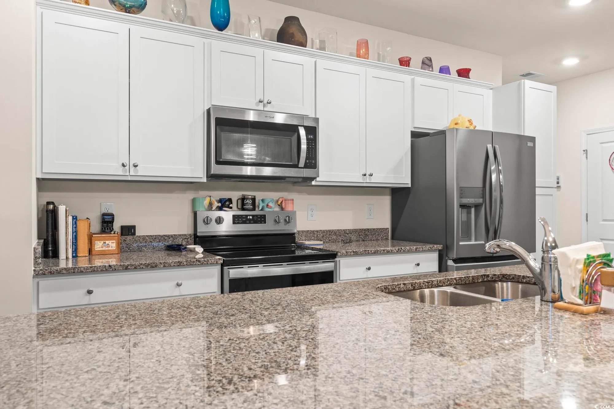 Property Slideshow image 6 of 35 | 327 vaccaro dr, Myrtle Beach, SC, 29588