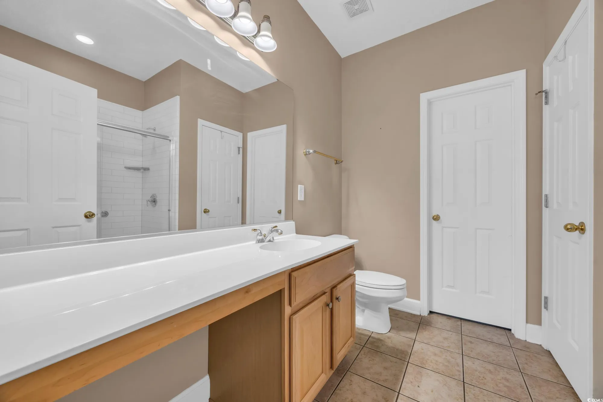 Property Slideshow image 14 of 40 | 205 threshing way 1051, Myrtle Beach, SC, 29579