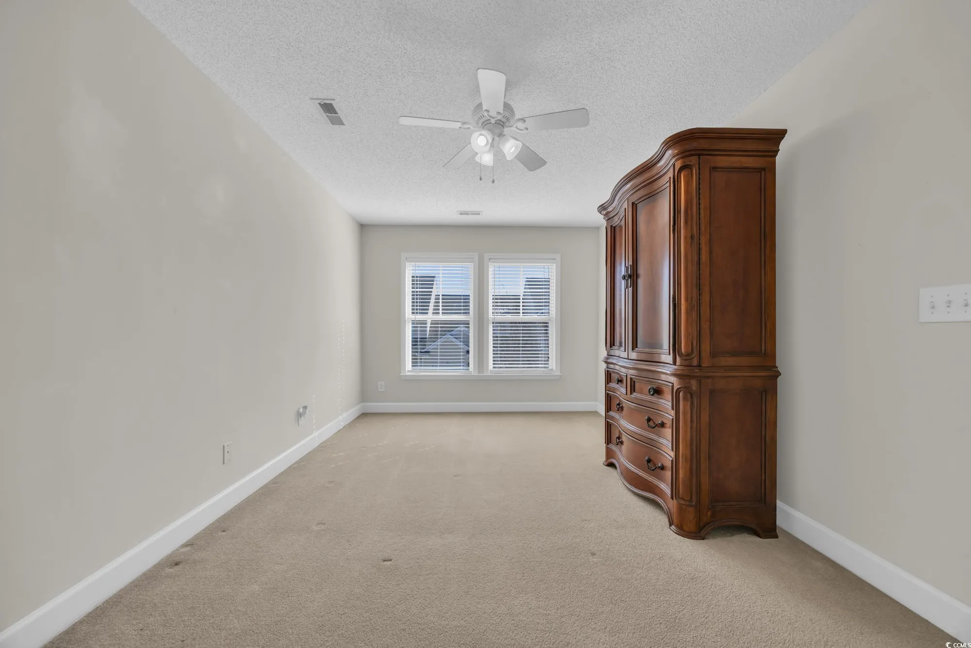 Property Slideshow image 17 of 40 | 205 threshing way 1051, Myrtle Beach, SC, 29579