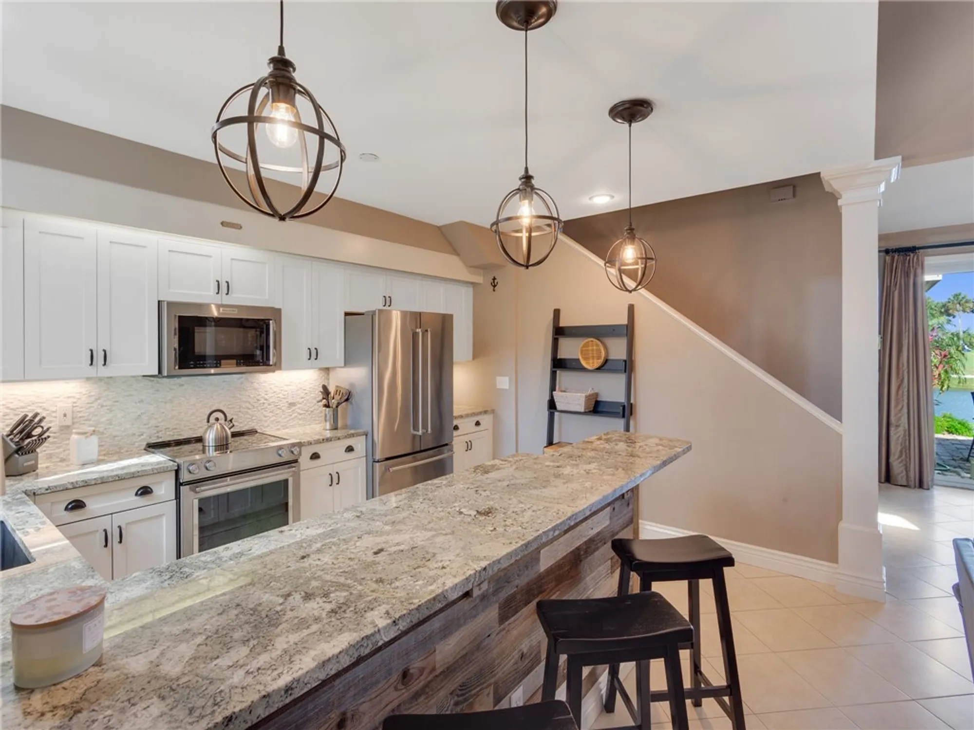 Property Slideshow image 10 of 36 | 1370 n saint davids ln, Vero Beach, FL, 32967