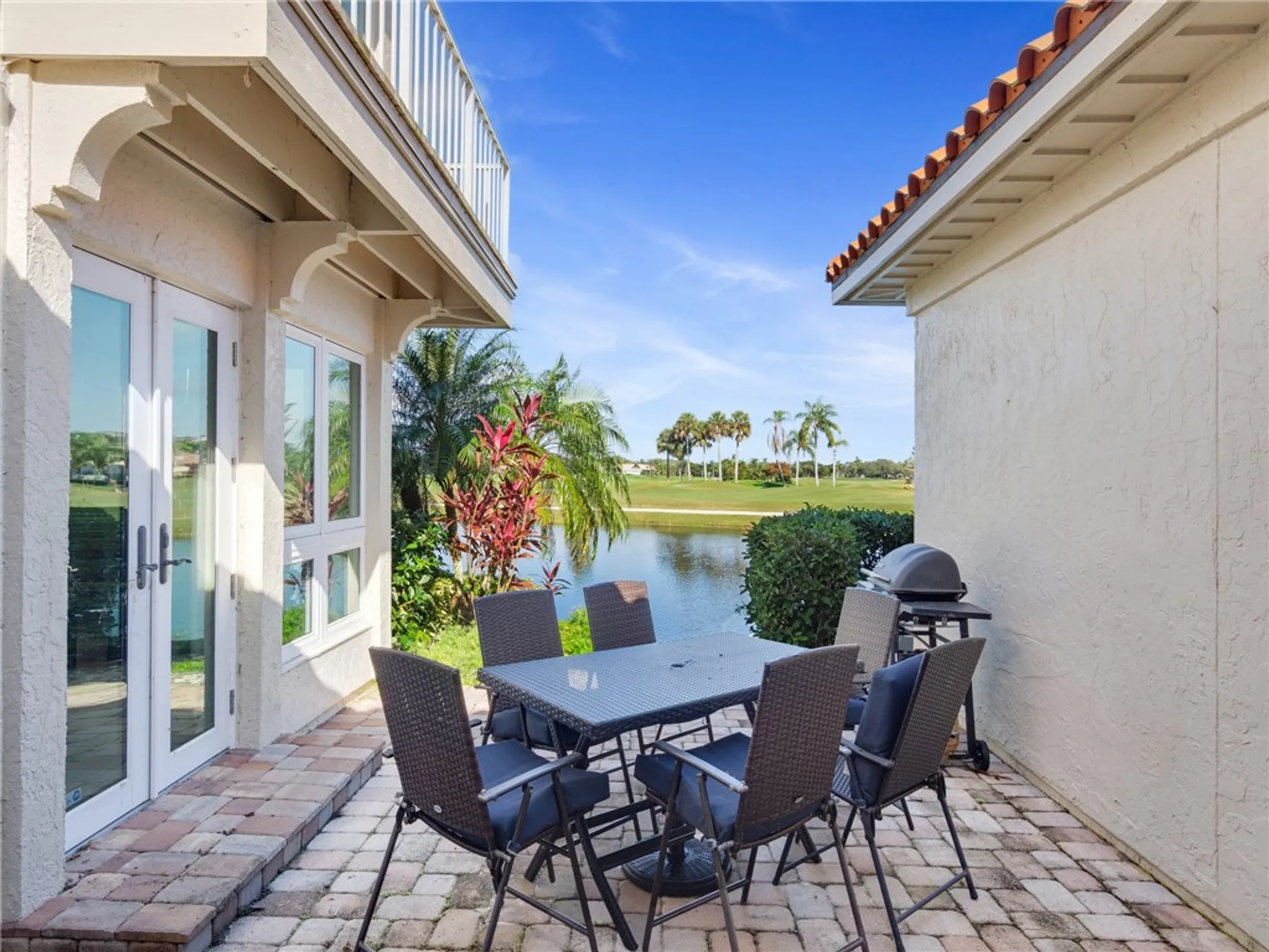 Property Slideshow image 2 of 36 | 1370 n saint davids ln, Vero Beach, FL, 32967