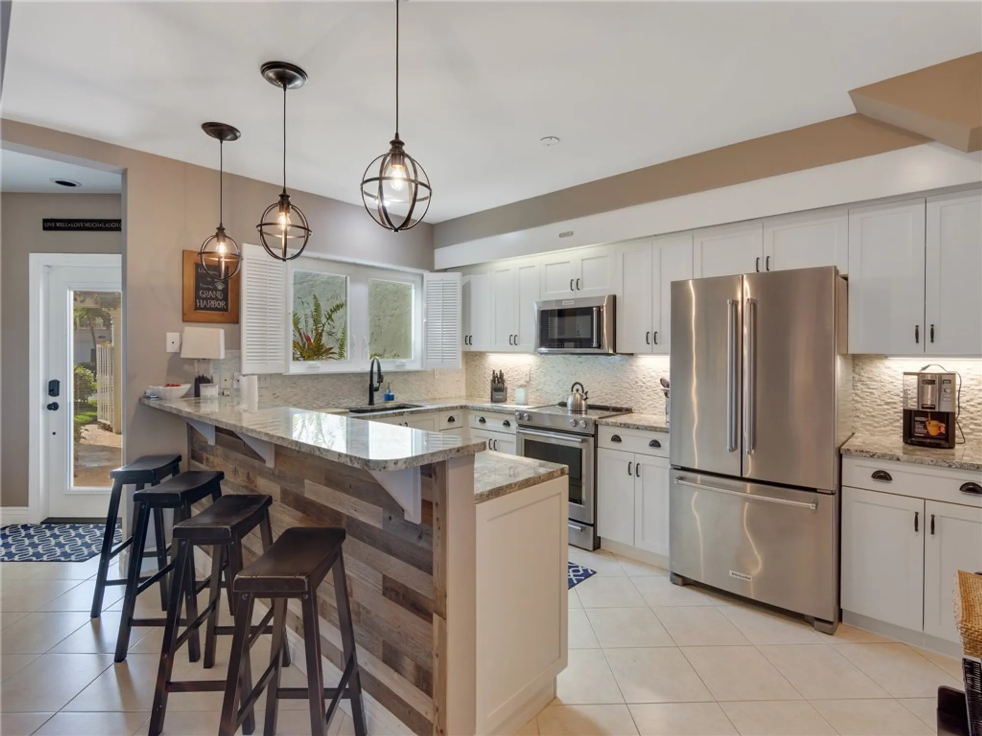 Property Slideshow image 9 of 36 | 1370 n saint davids ln, Vero Beach, FL, 32967