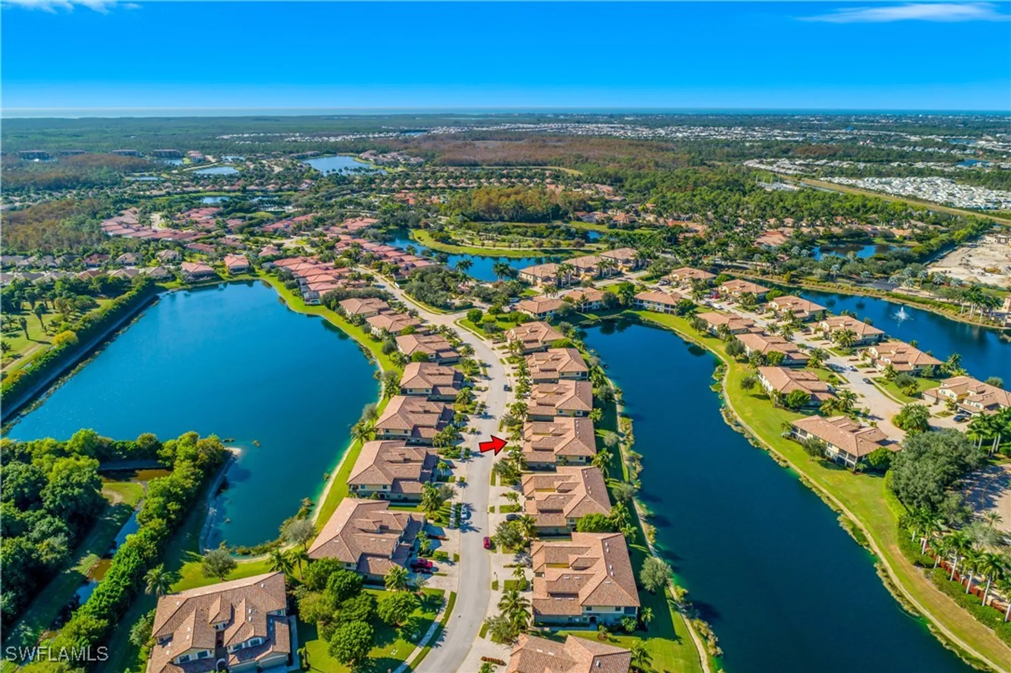 Property Slideshow image 34 of 50 | 9495 napoli ln 201, Naples, FL, 34113