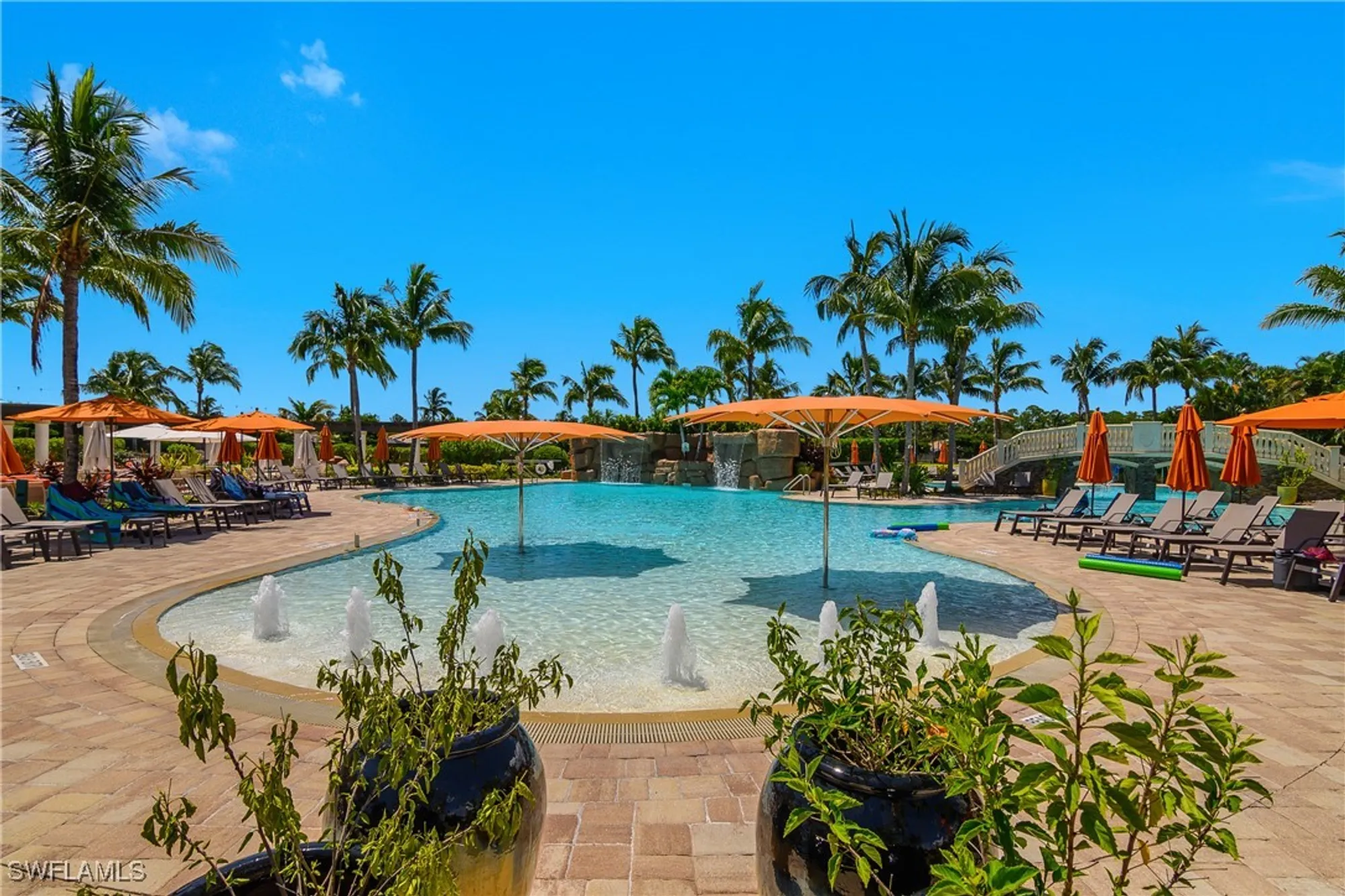 Property Slideshow image 38 of 50 | 9495 napoli ln 201, Naples, FL, 34113