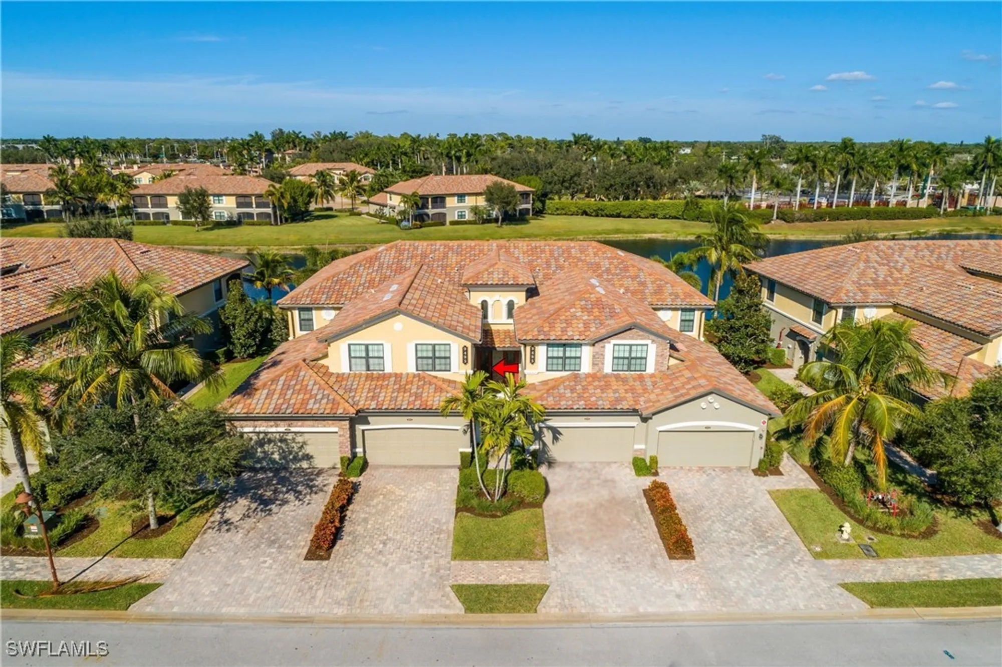 Property Slideshow image 31 of 50 | 9495 napoli ln 201, Naples, FL, 34113