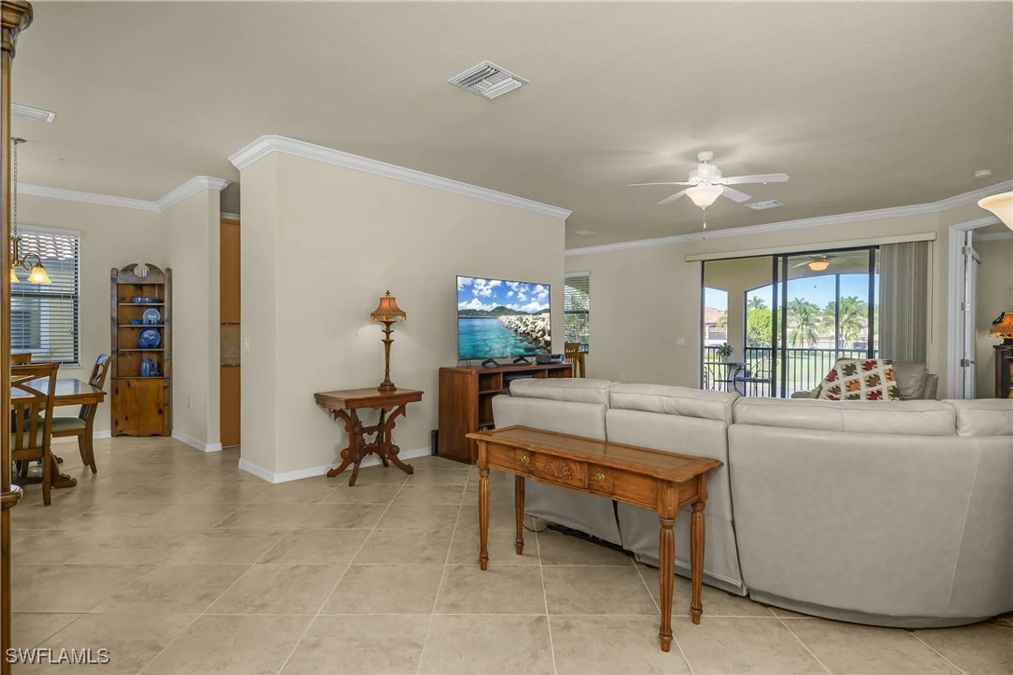Property Slideshow image 6 of 50 | 9495 napoli ln 201, Naples, FL, 34113