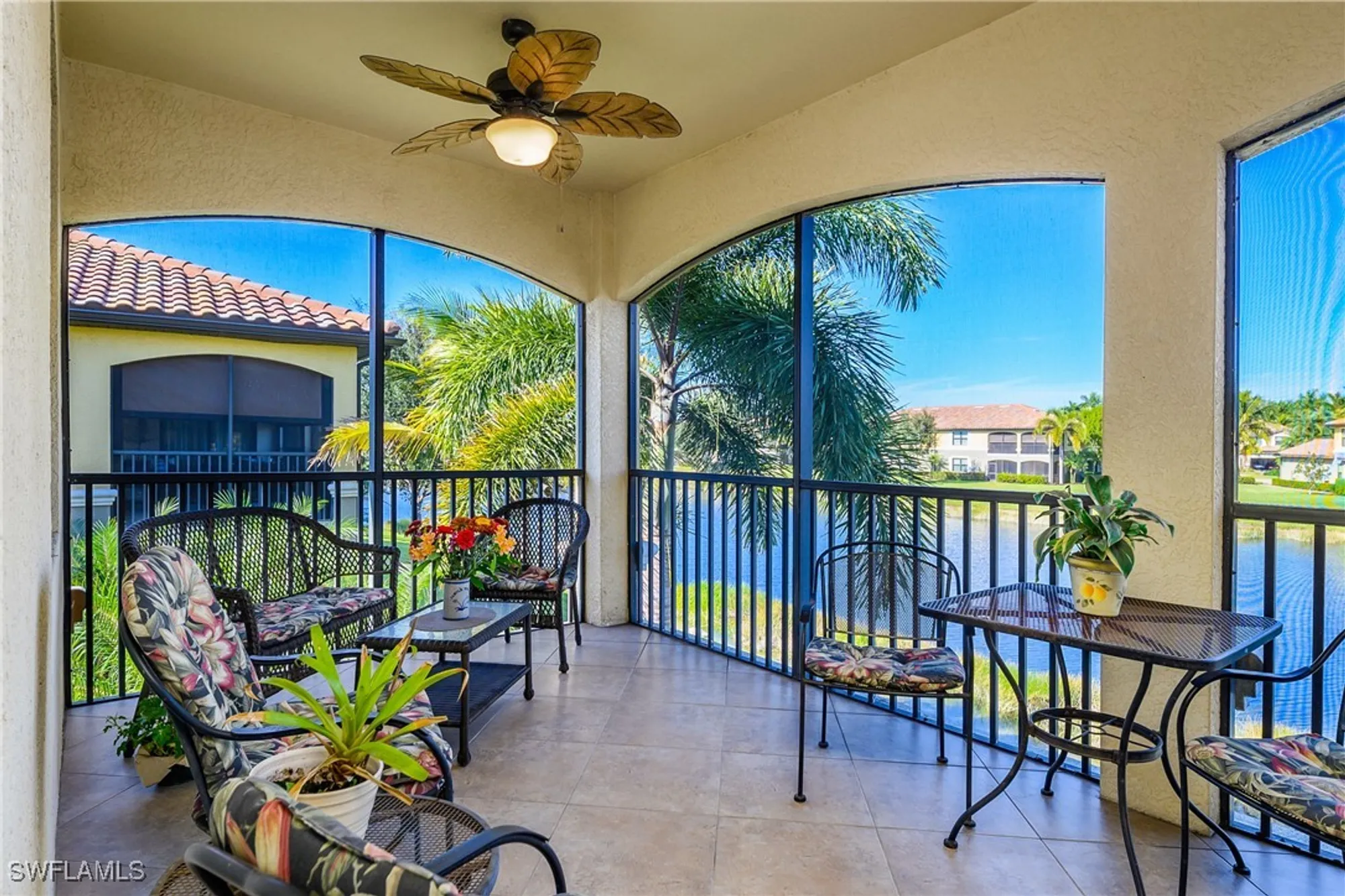 Property Slideshow image 8 of 50 | 9495 napoli ln 201, Naples, FL, 34113