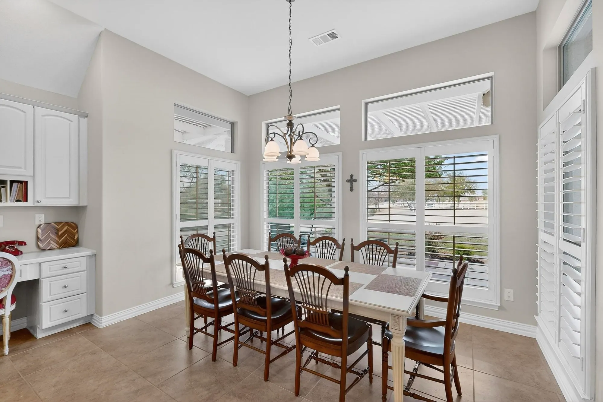 Property Slideshow image 16 of 40 | 10900 fieldstone st, Denton, TX, 76207