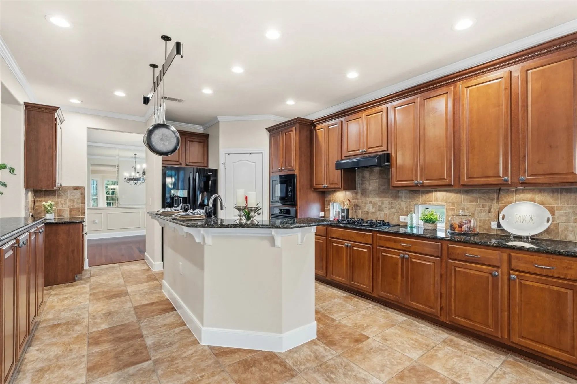 Property Slideshow image 14 of 40 | 307 armstrong dr, Georgetown, TX, 78633