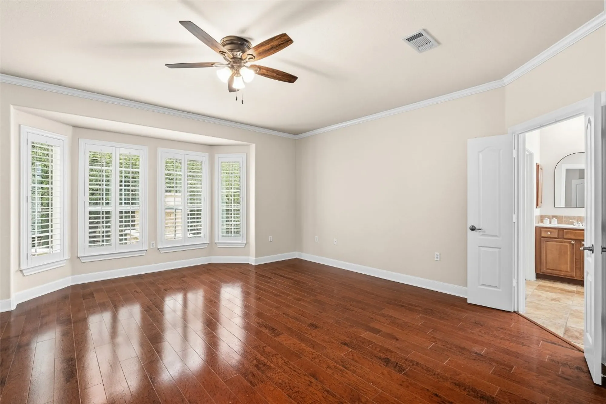 Property Slideshow image 22 of 40 | 307 armstrong dr, Georgetown, TX, 78633