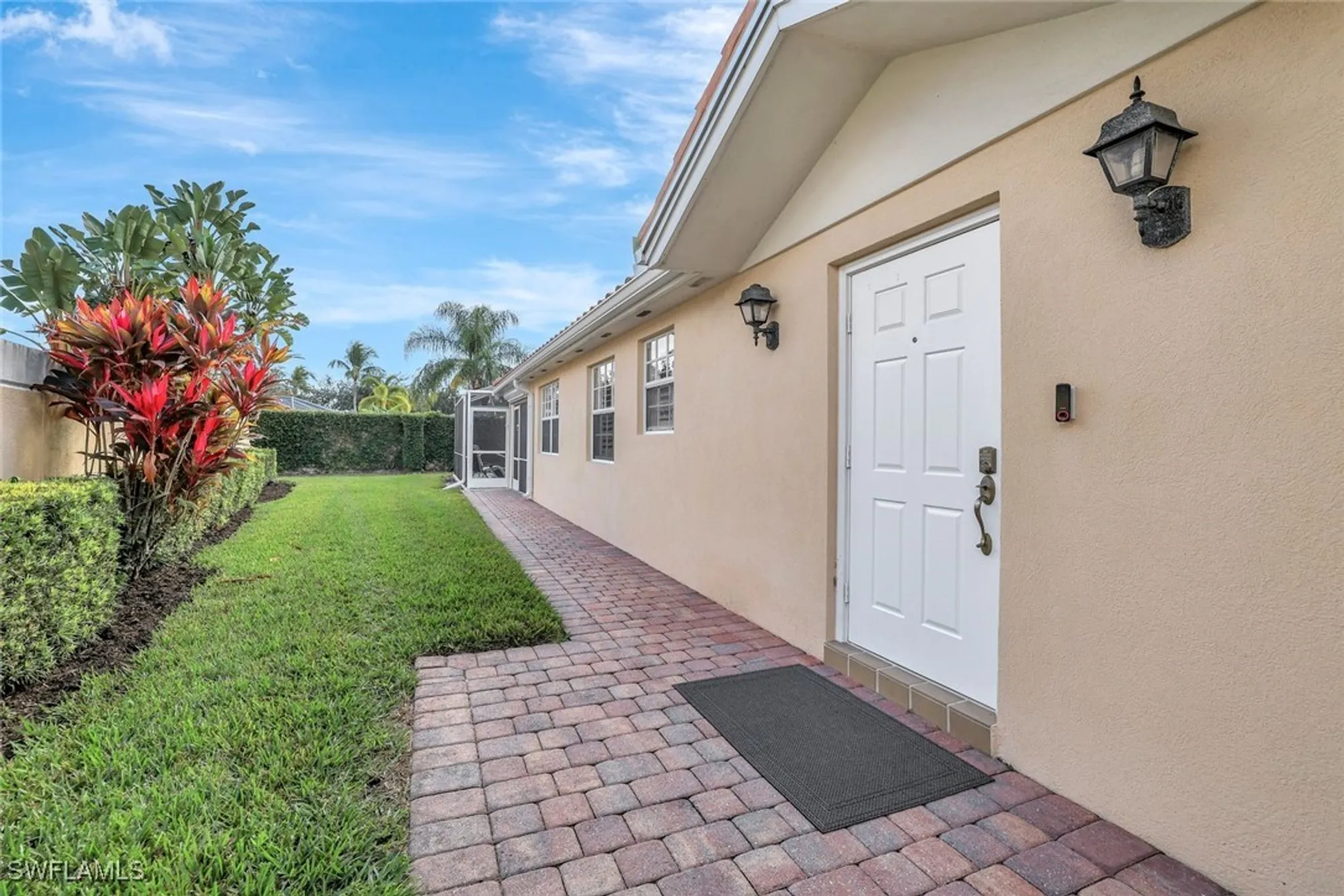 Property Slideshow image 5 of 25 | 4724 maupiti way, Naples, FL, 34119
