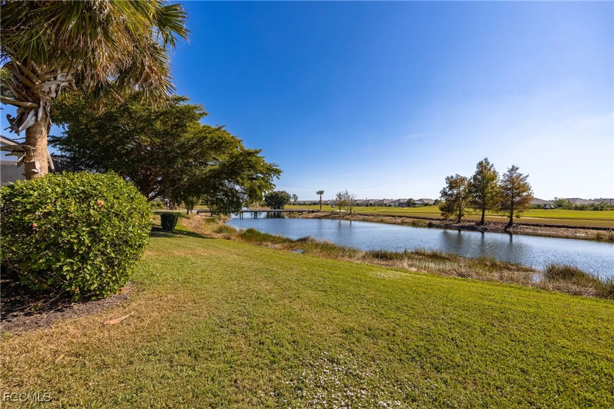 Property Slideshow image 33 of 48 | 3216 magnolia landing ln, North Fort Myers, FL, 33917