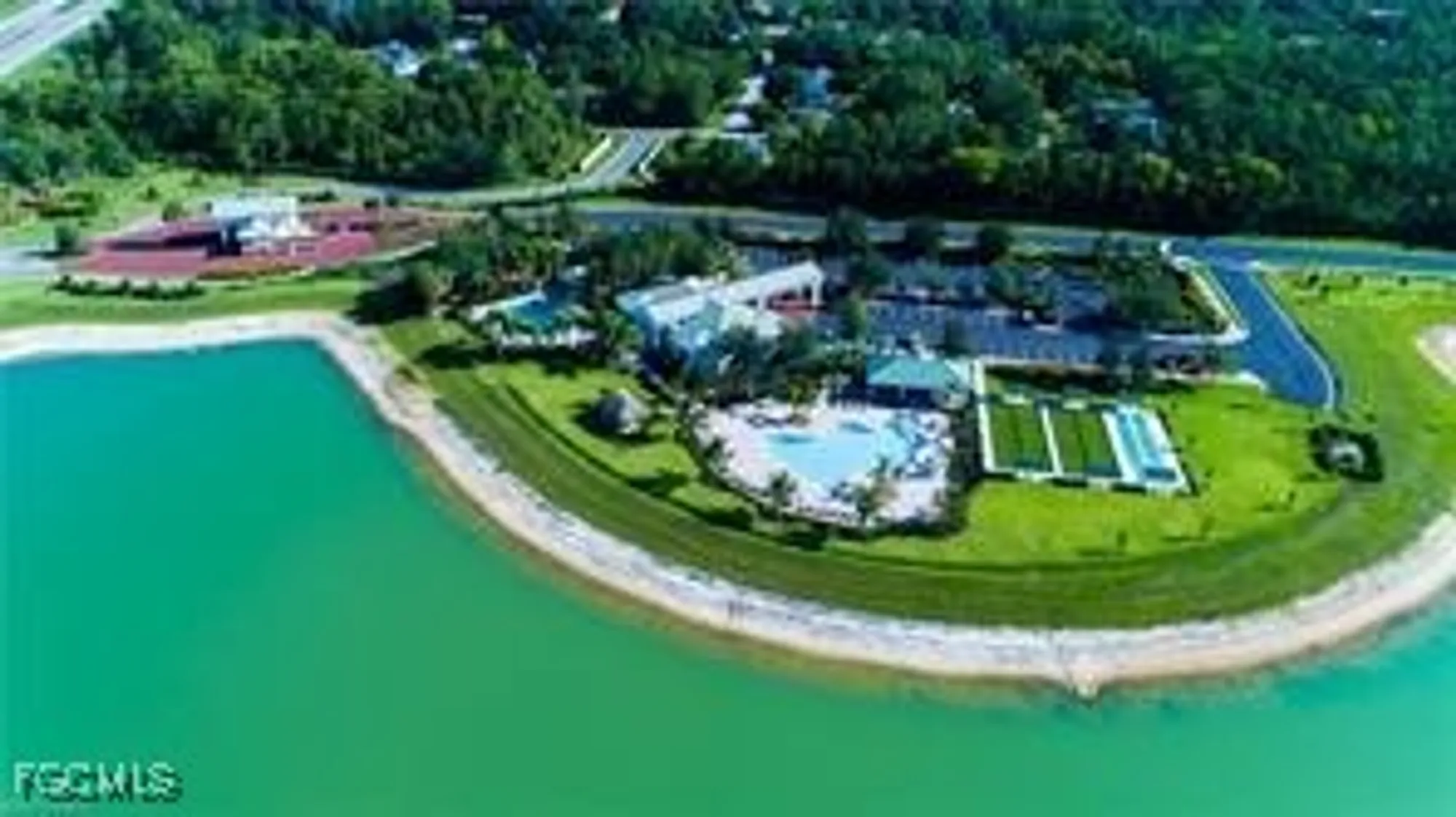 Property Slideshow image 43 of 48 | 3216 magnolia landing ln, North Fort Myers, FL, 33917