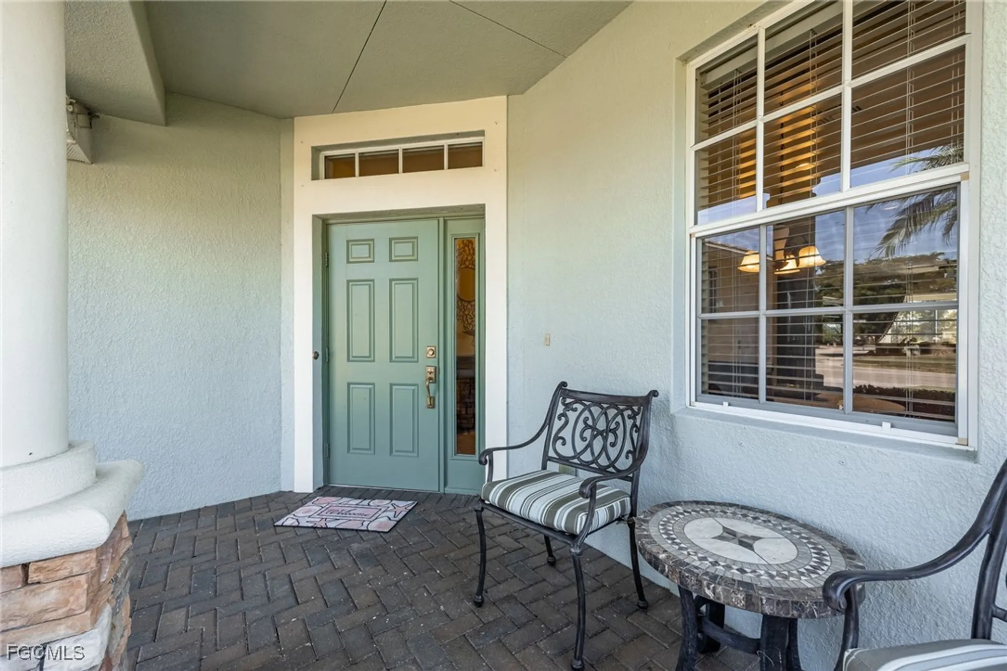 Property Slideshow image 5 of 48 | 3216 magnolia landing ln, North Fort Myers, FL, 33917