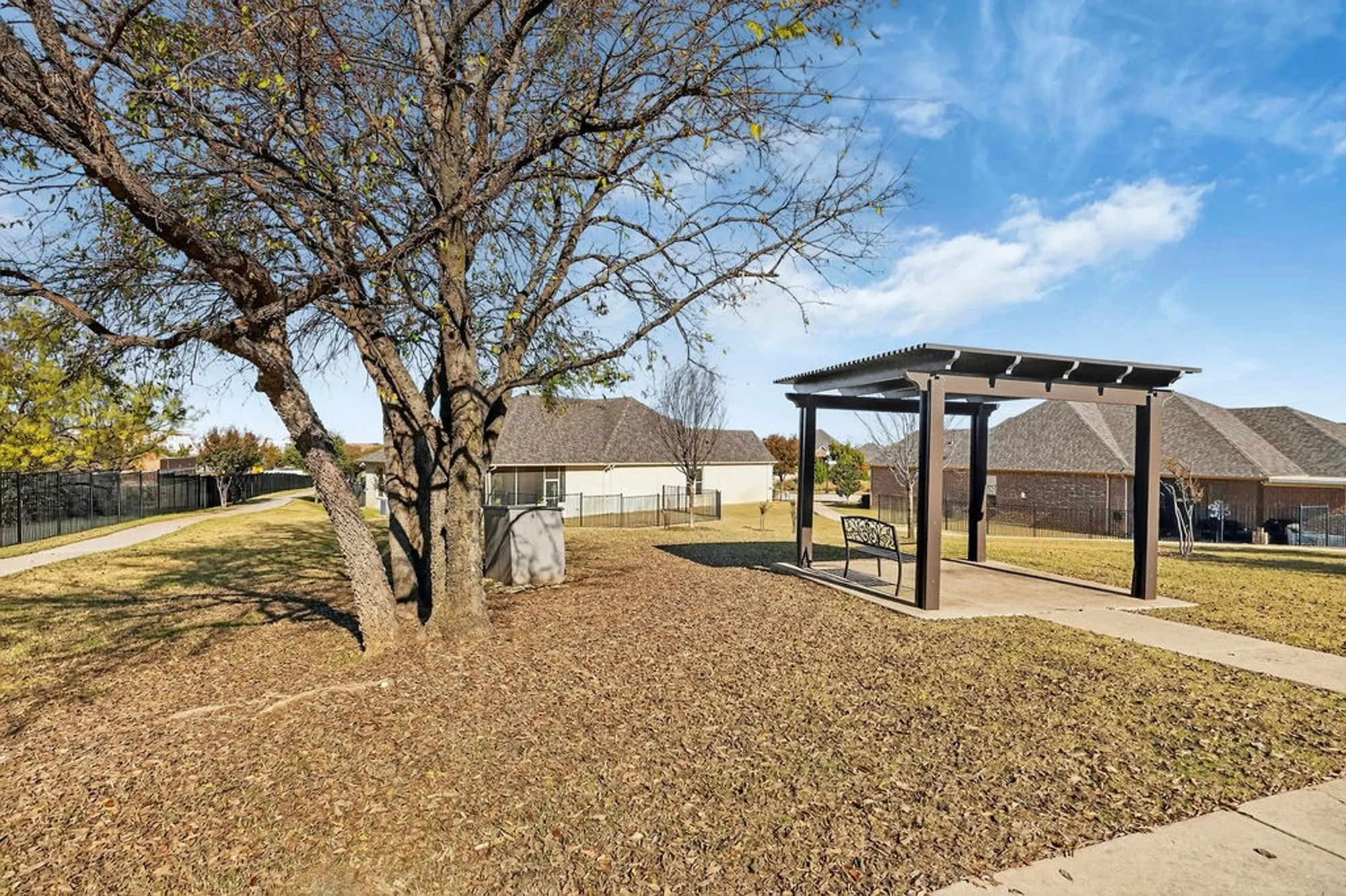 Property Slideshow image 35 of 38 | 2801 vista azul pl 2801, Mansfield, TX, 76063
