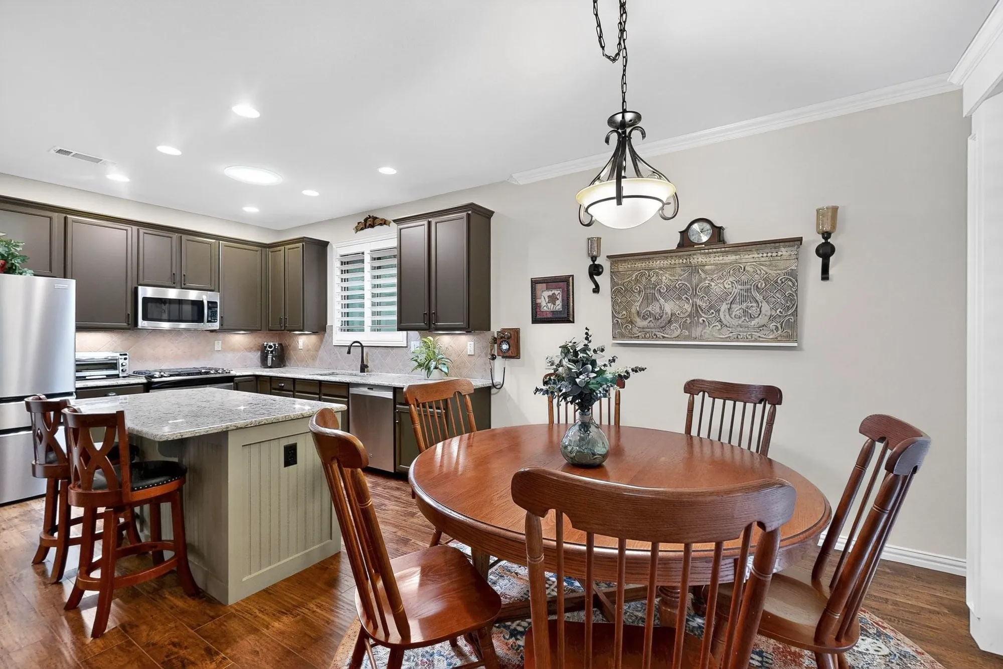 Property Slideshow image 14 of 40 | 9100 perimeter st, Denton, TX, 76207