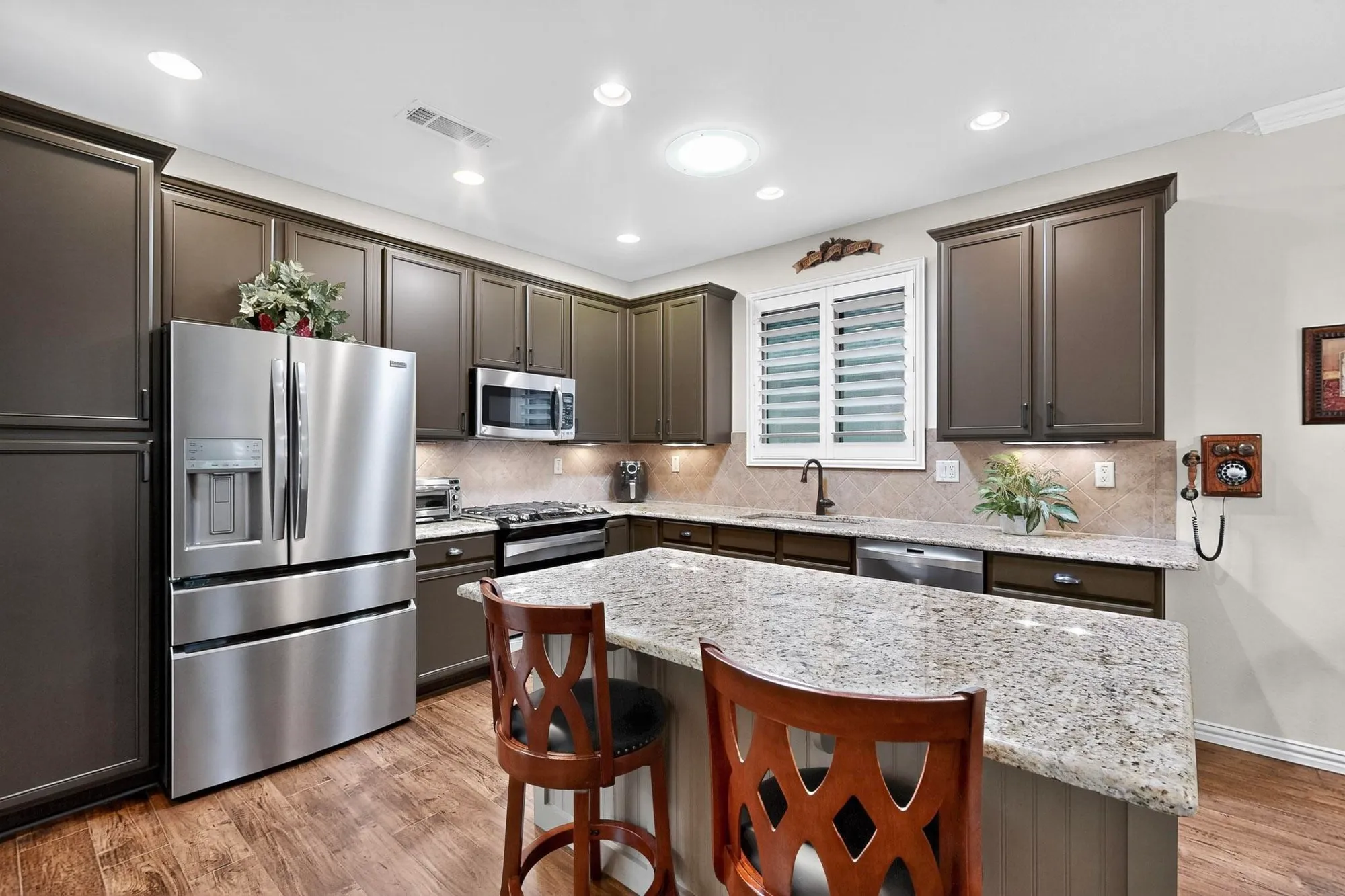 Property Slideshow image 11 of 40 | 9100 perimeter st, Denton, TX, 76207