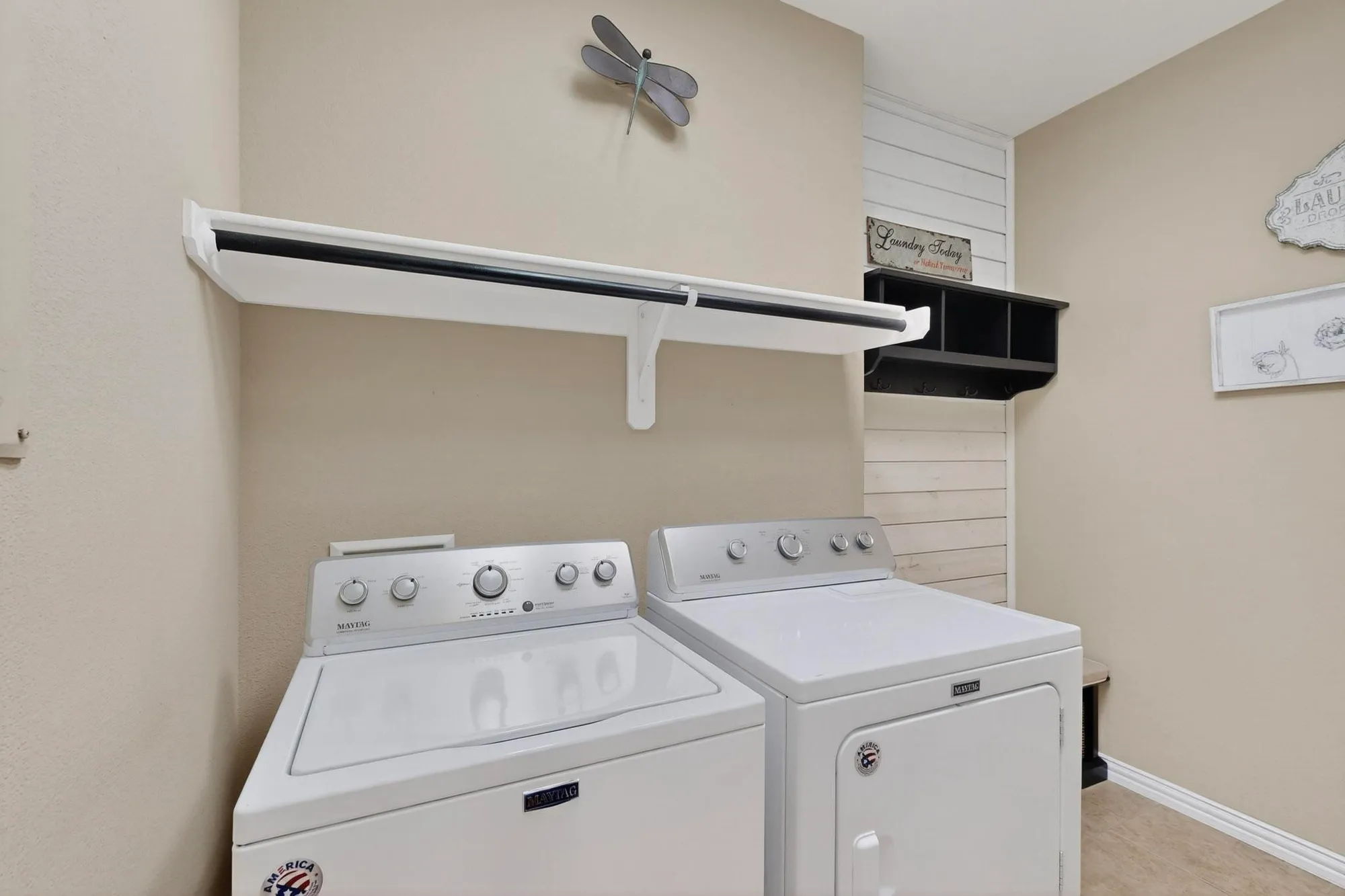 Property Slideshow image 30 of 40 | 9100 perimeter st, Denton, TX, 76207