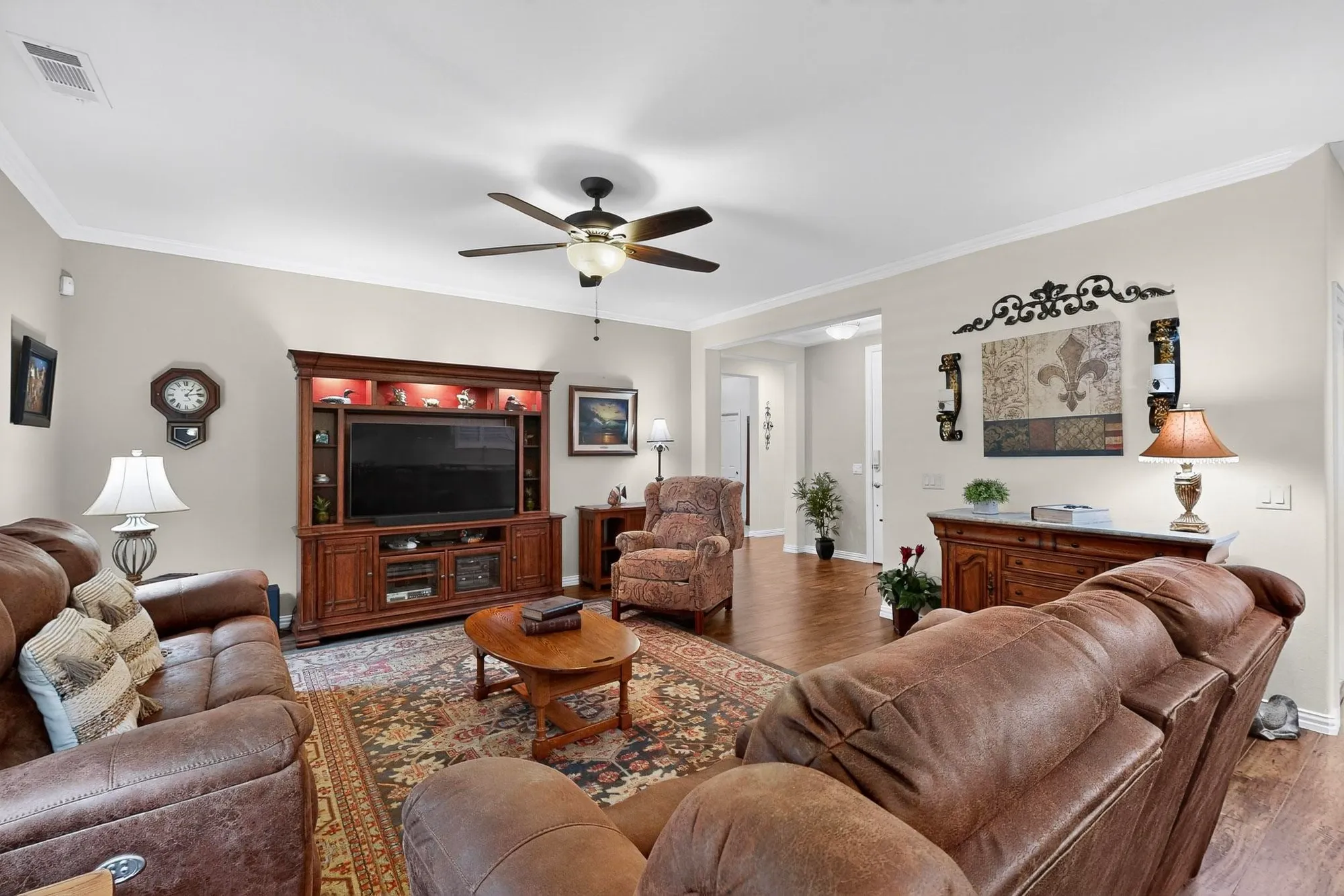 Property Slideshow image 7 of 40 | 9100 perimeter st, Denton, TX, 76207