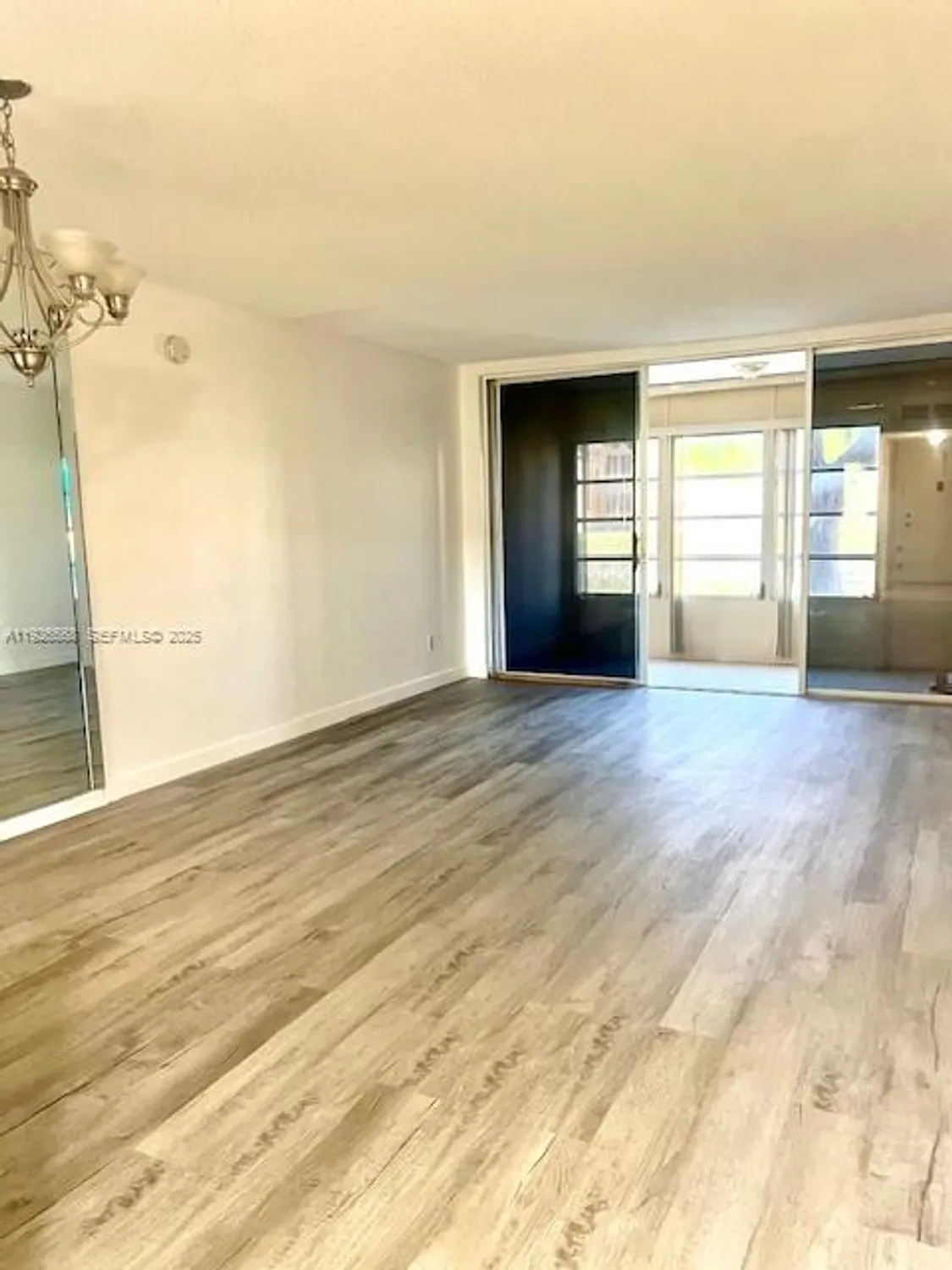 Property Slideshow image 14 of 25 | 6070 nw 64th ave apt 103, Tamarac, FL, 33319