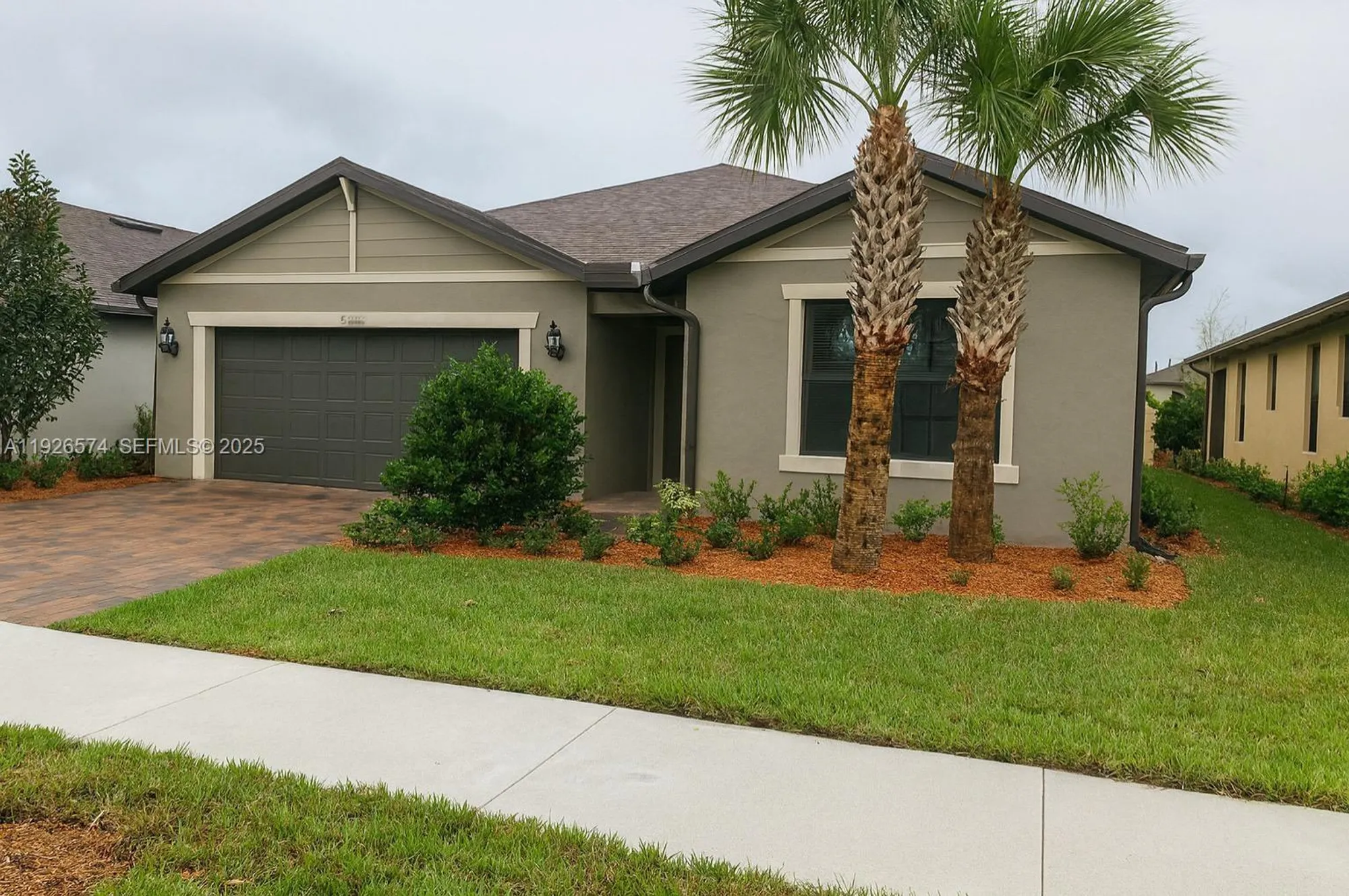 Property Slideshow image 2 of 7 | 5284 jasper sq, Vero Beach, FL, 32967