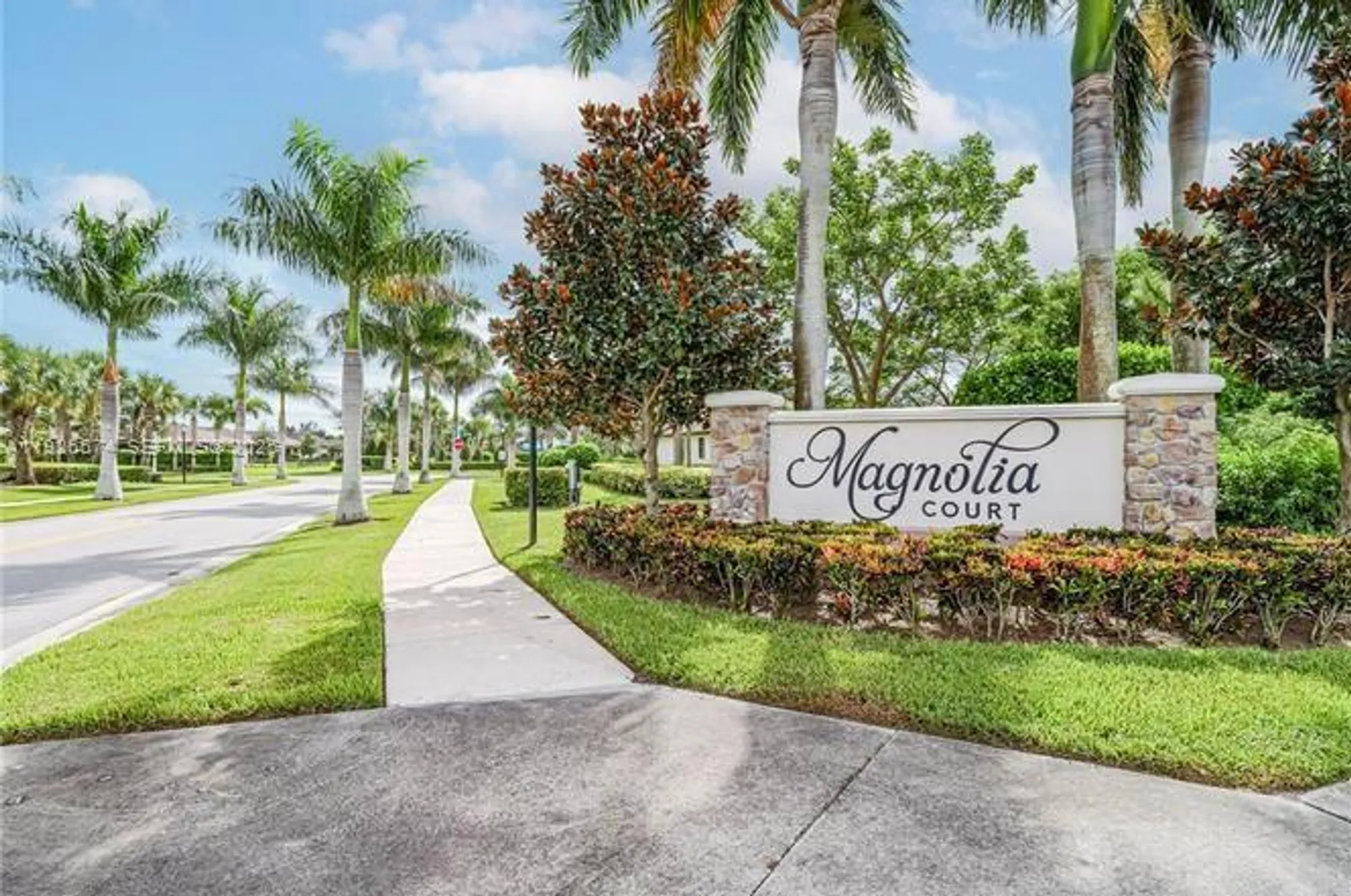 Property Slideshow image 7 of 7 | 5284 jasper sq, Vero Beach, FL, 32967