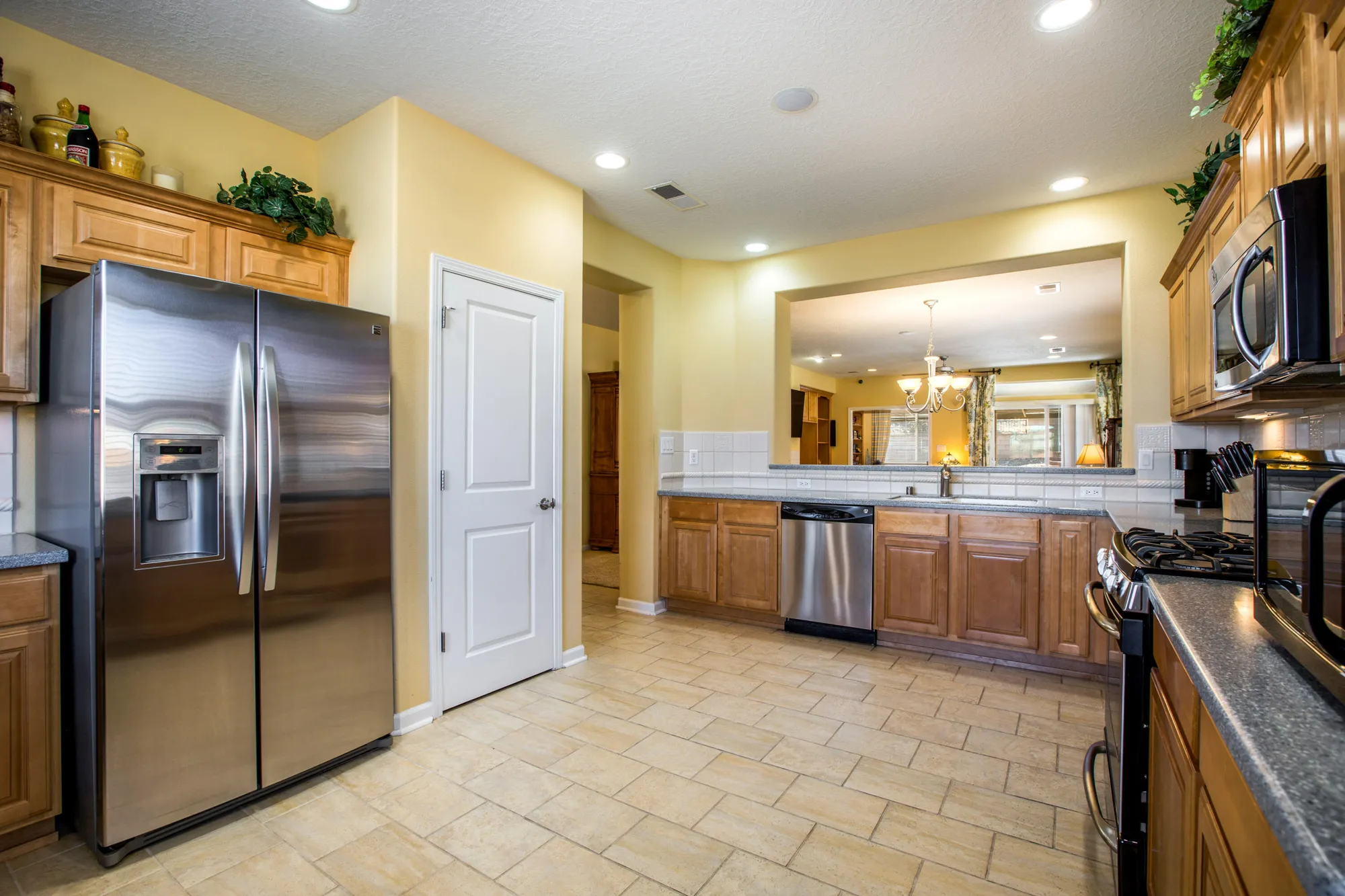 Property Slideshow image 14 of 30 | 741 promenade trl, Los Lunas, NM, 87031