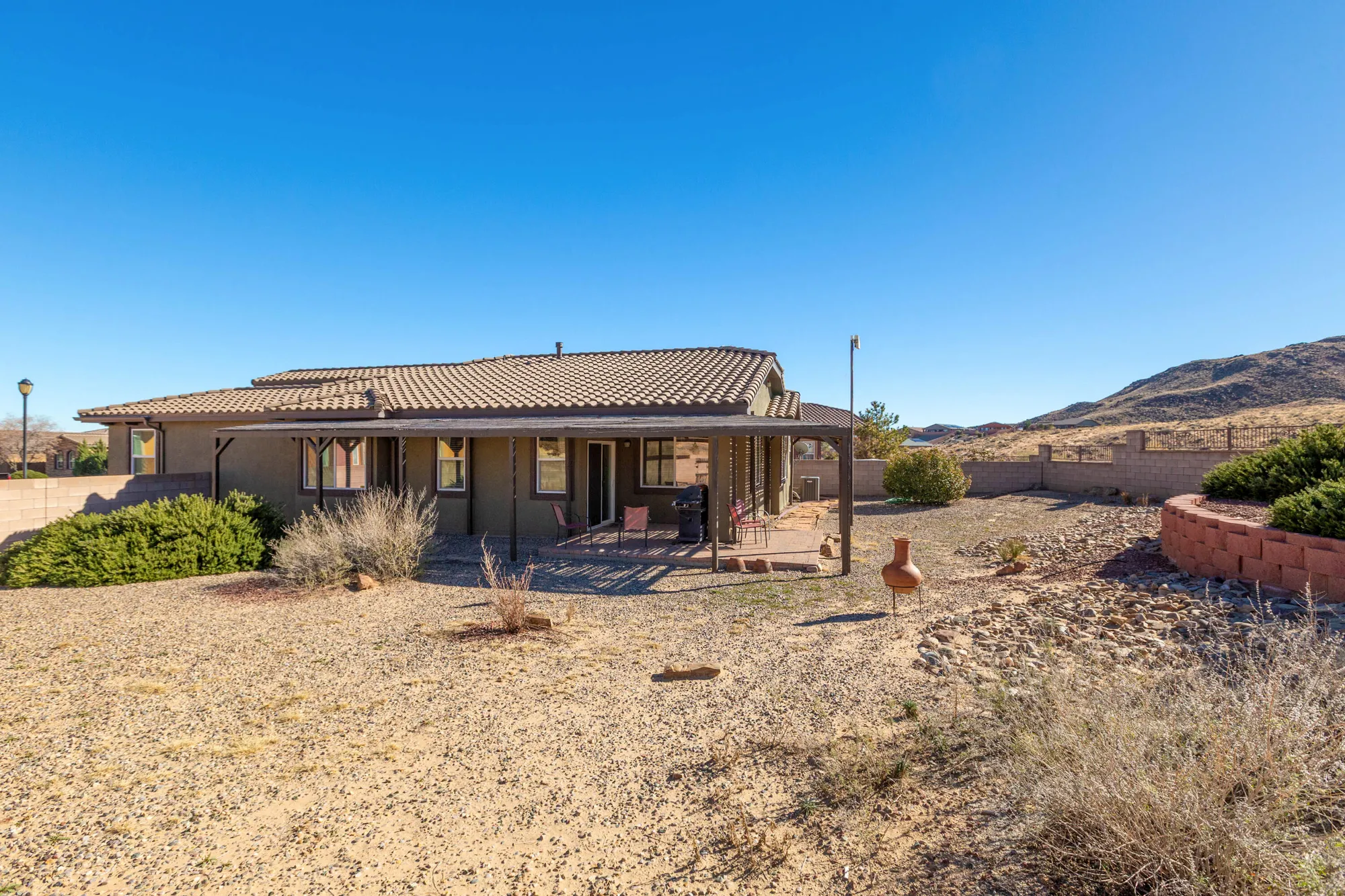 Property Slideshow image 23 of 30 | 741 promenade trl, Los Lunas, NM, 87031