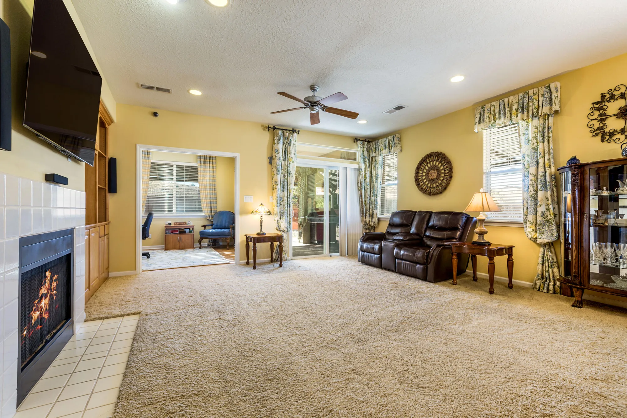 Property Slideshow image 6 of 30 | 741 promenade trl, Los Lunas, NM, 87031