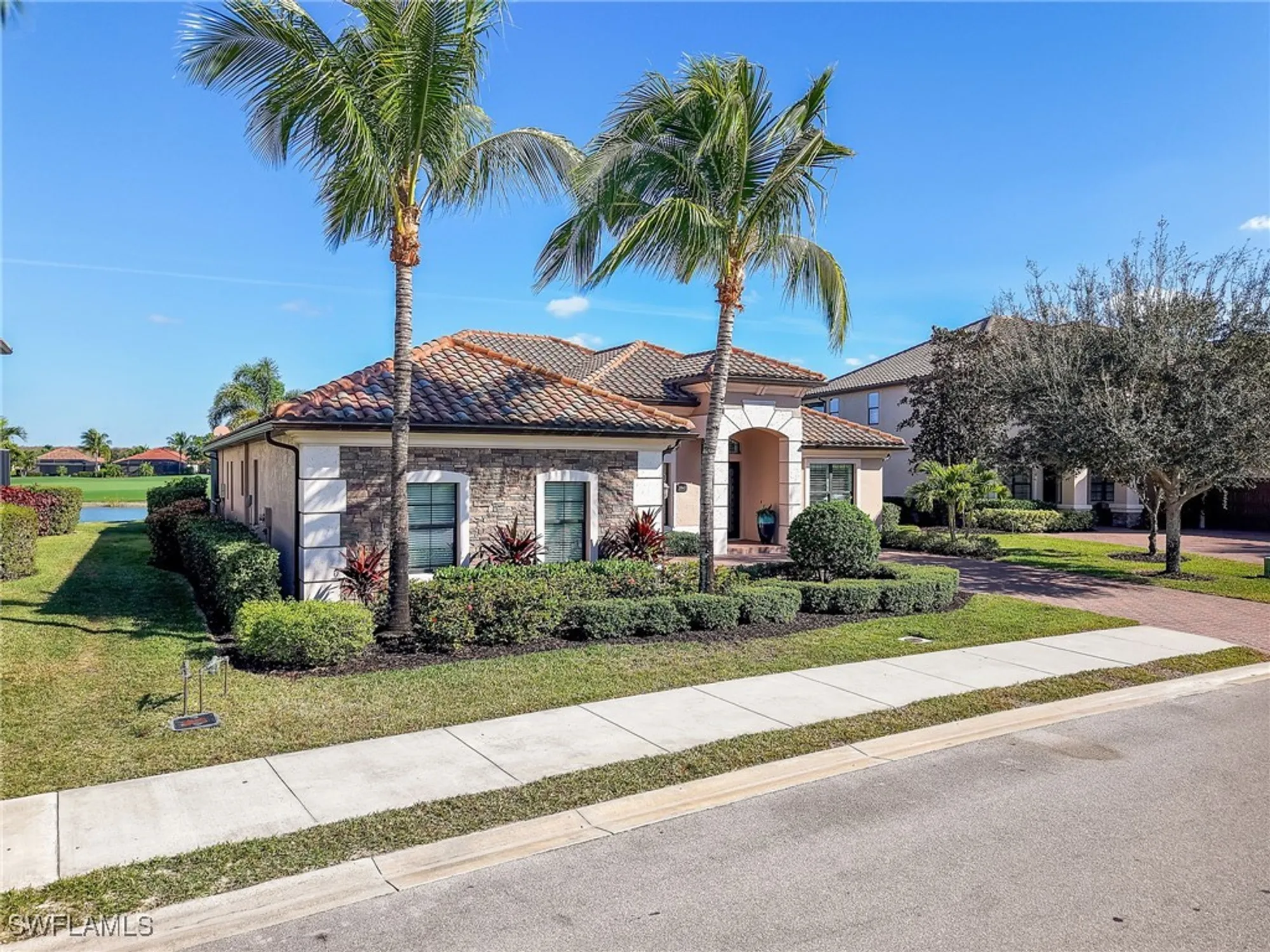 Property Slideshow image 39 of 48 | 28643 lisburn ct, Bonita Springs, FL, 34135