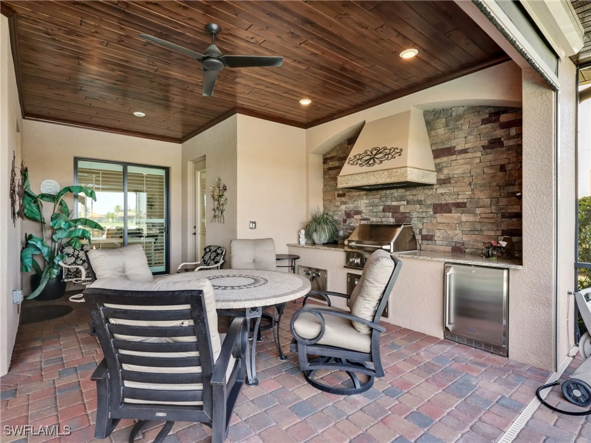 Property Slideshow image 32 of 48 | 28643 lisburn ct, Bonita Springs, FL, 34135
