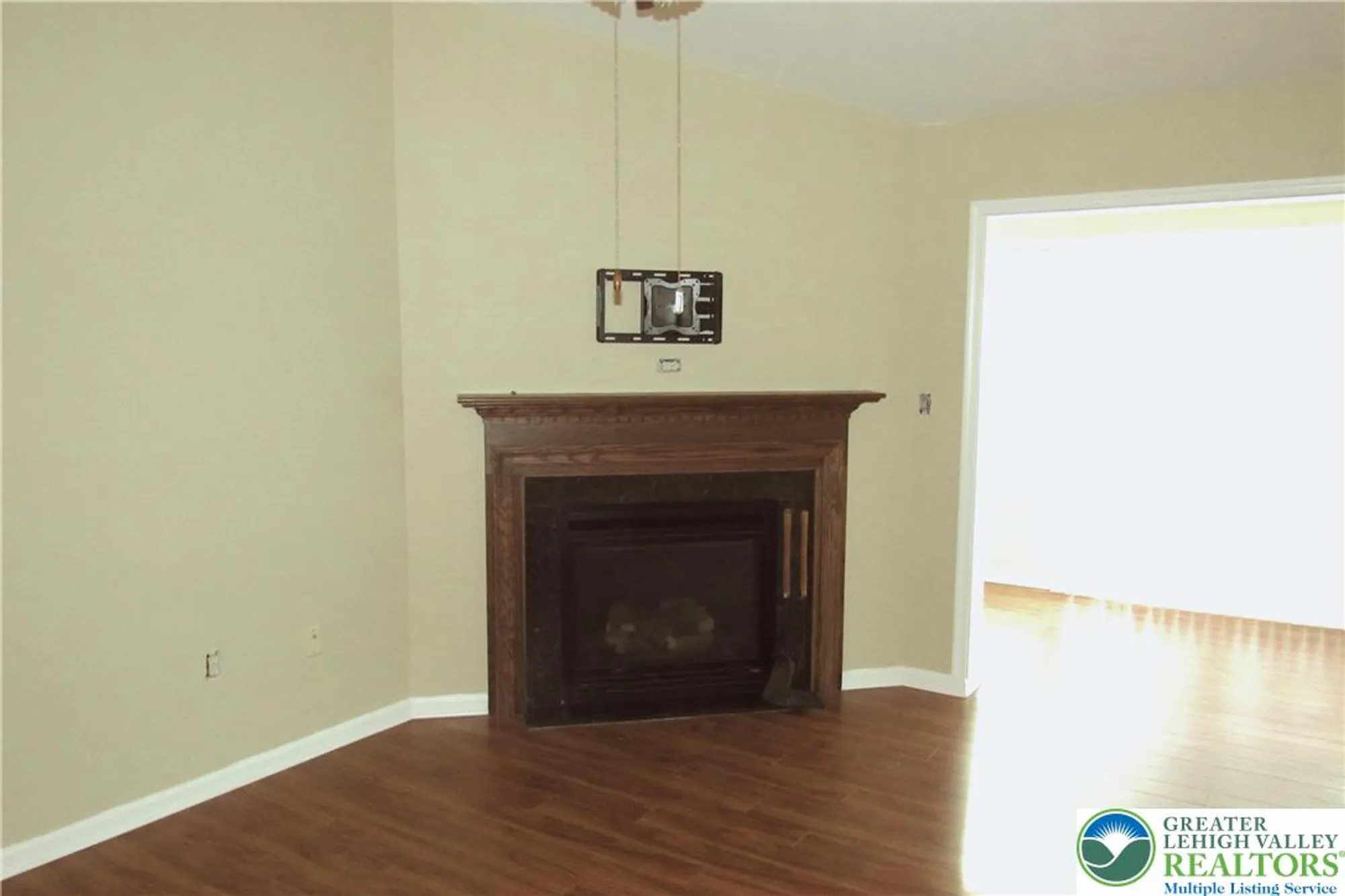 Property Slideshow image 7 of 16 | 1530 harvest dr w, Forks Twp, PA, 18040