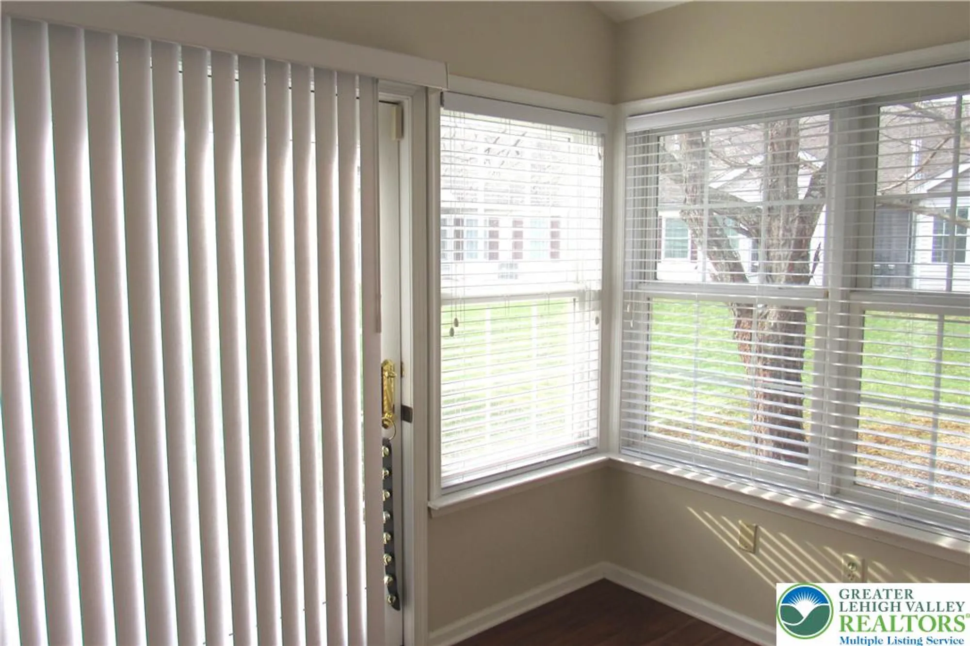 Property Slideshow image 8 of 16 | 1530 harvest dr w, Forks Twp, PA, 18040