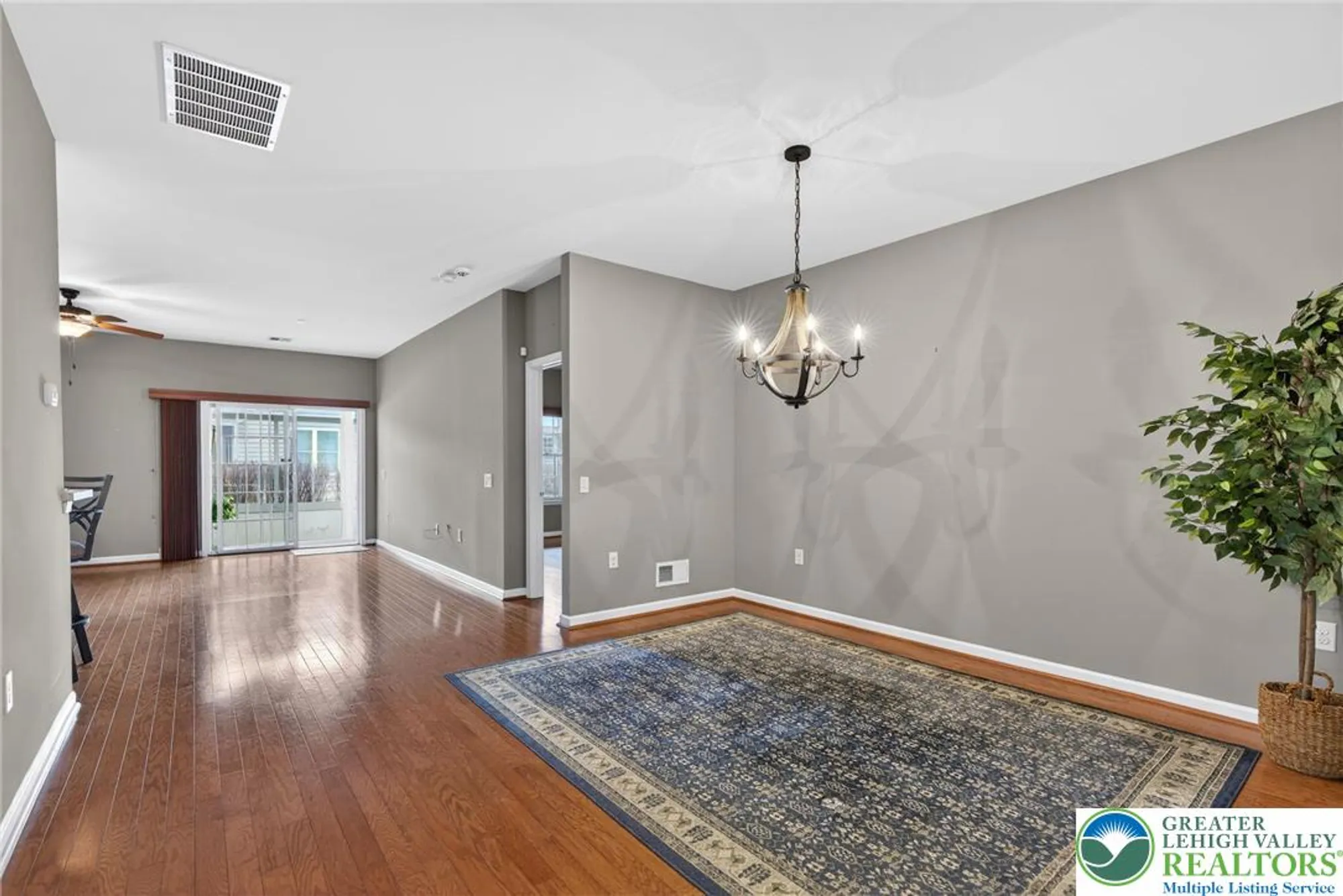 Property Slideshow image 12 of 49 | 5411 congress way, Bethlehem, PA, 18017