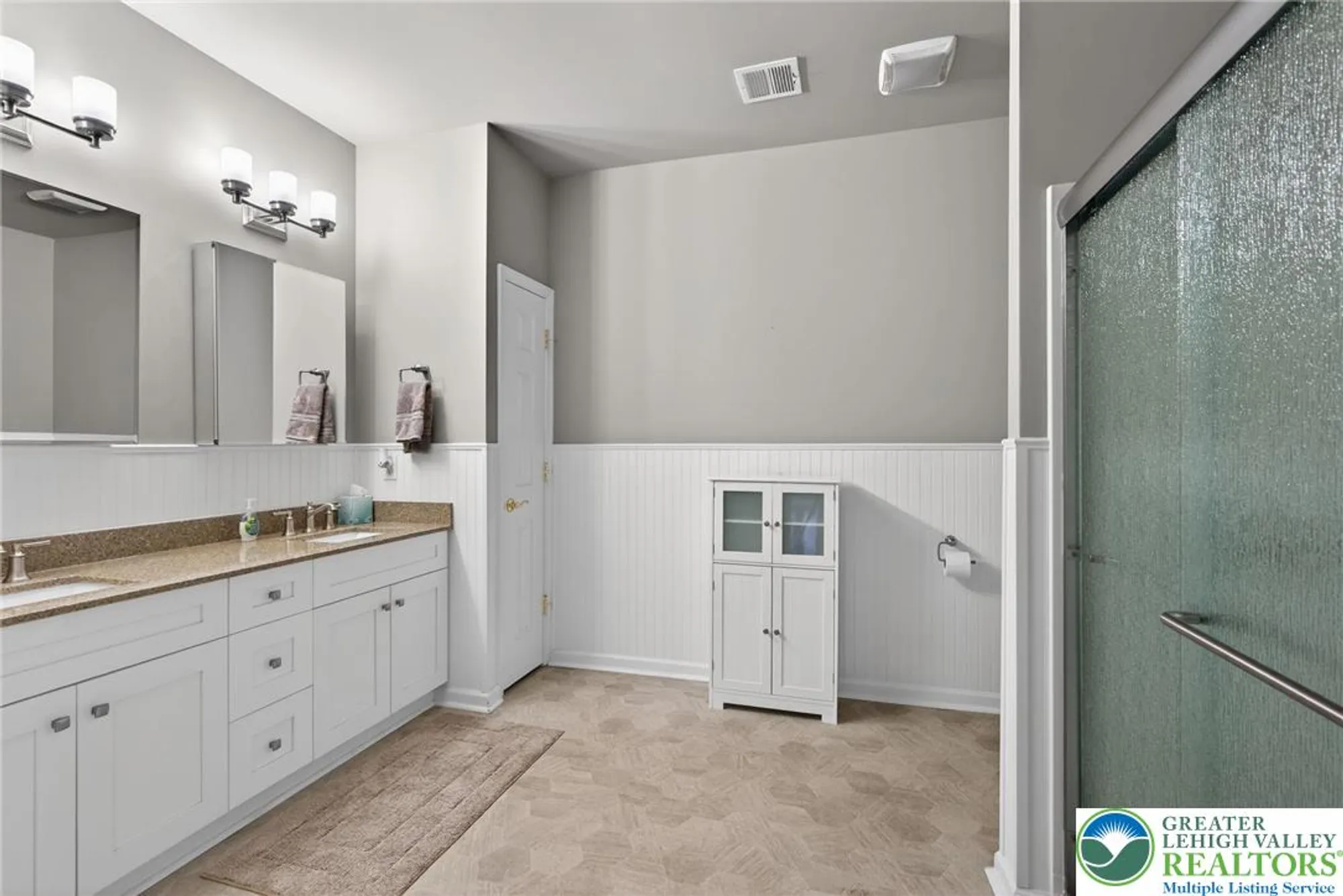 Property Slideshow image 38 of 49 | 5411 congress way, Bethlehem, PA, 18017