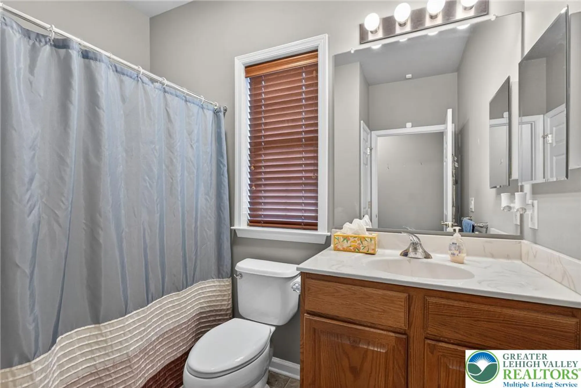 Property Slideshow image 42 of 49 | 5411 congress way, Bethlehem, PA, 18017