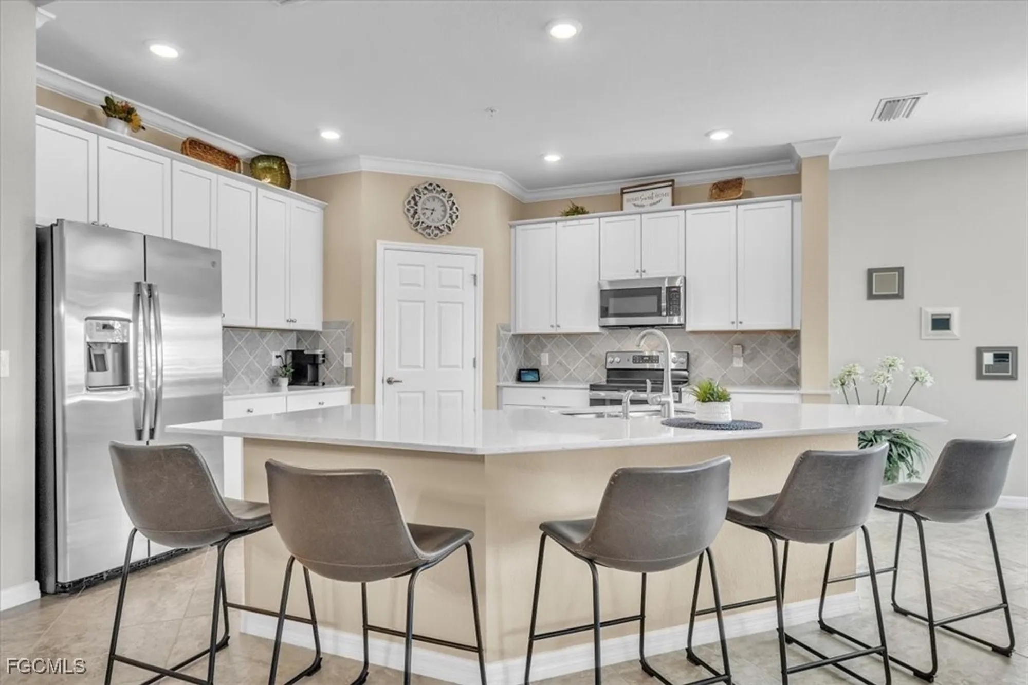 Property Slideshow image 15 of 50 | 10512 casella way apt 201, Fort Myers, FL, 33913