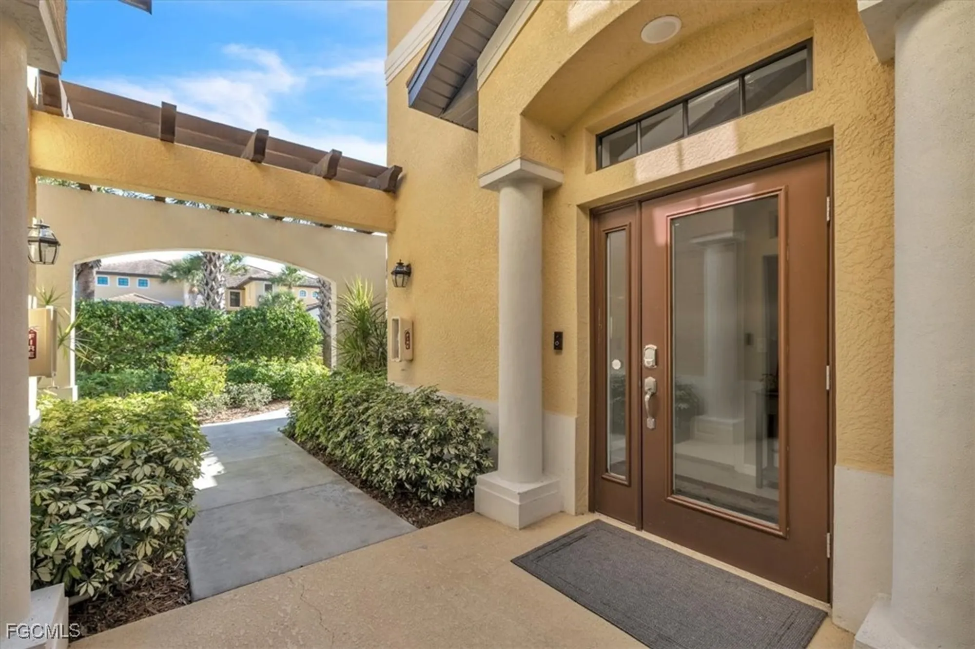 Property Slideshow image 2 of 50 | 10512 casella way apt 201, Fort Myers, FL, 33913