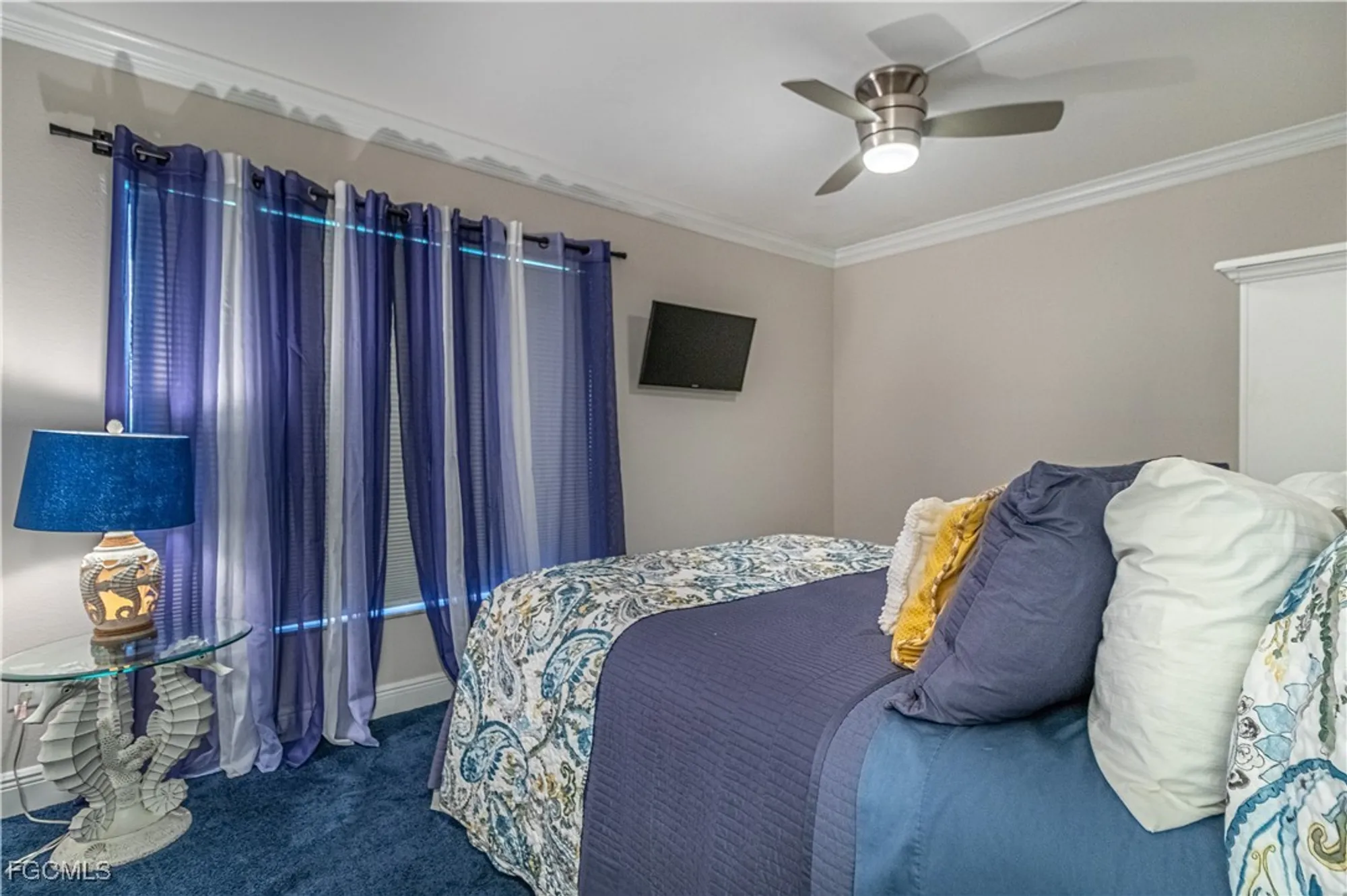 Property Slideshow image 8 of 38 | 7430 lake breeze dr apt 403, Fort Myers, FL, 33907