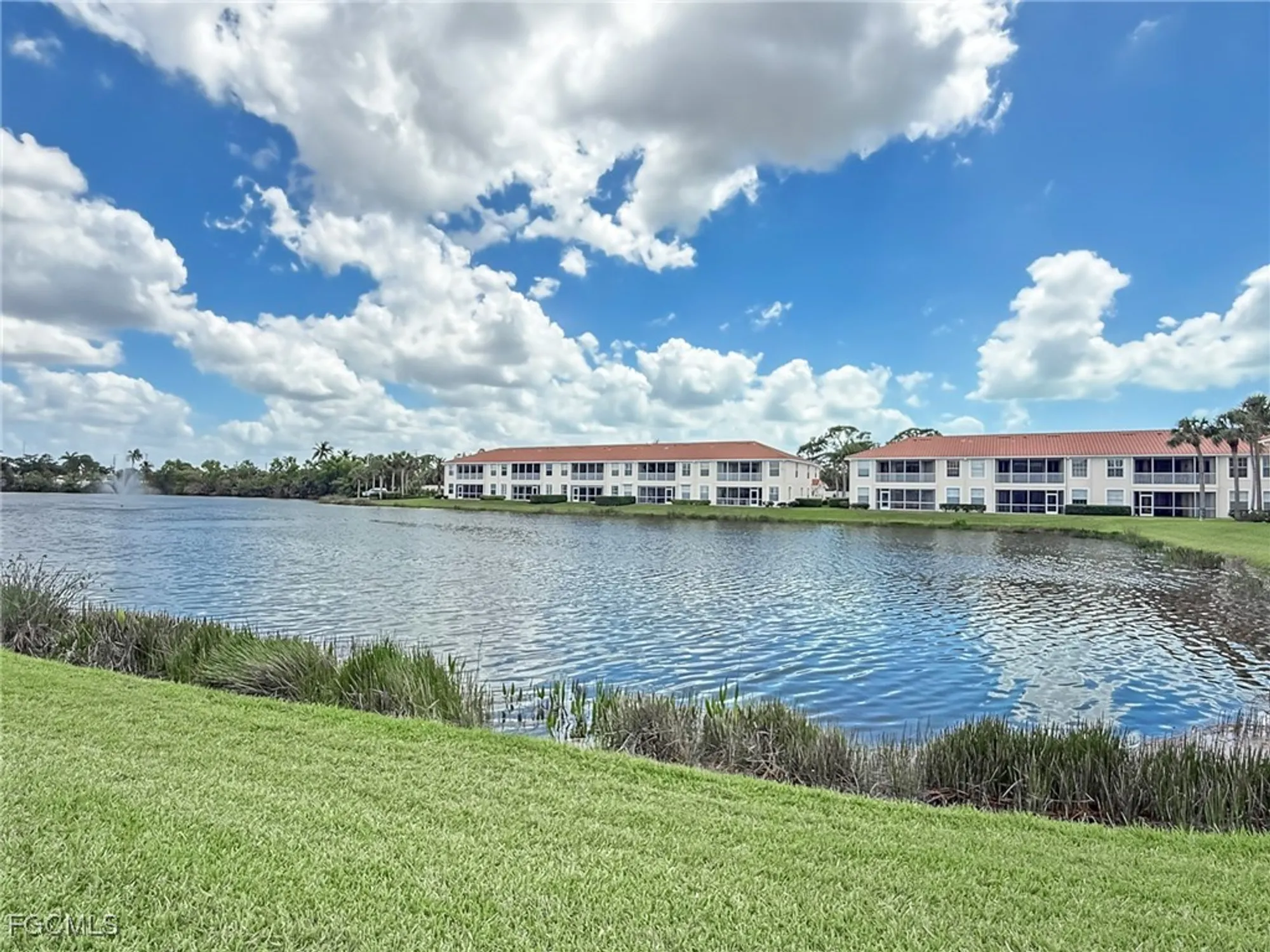 Property Slideshow image 26 of 35 | 15055 tamarind cay ct 1207, Fort Myers, FL, 33908