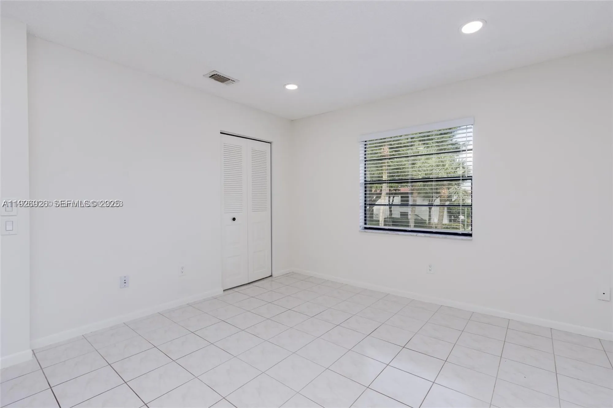 Property Slideshow image 17 of 24 | 21529 cypress hammock dr 35j, Boca Raton, FL, 33428