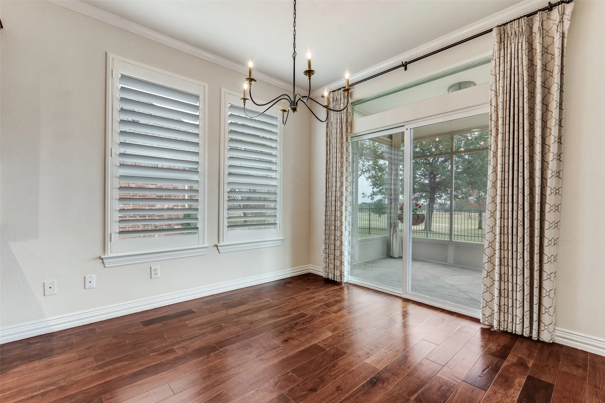 Property Slideshow image 15 of 38 | 353 burnswick isles way, Frisco, TX, 75036