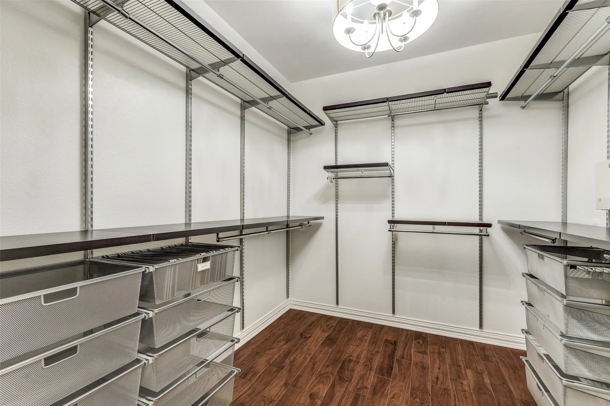 Property Slideshow image 23 of 38 | 353 burnswick isles way, Frisco, TX, 75036