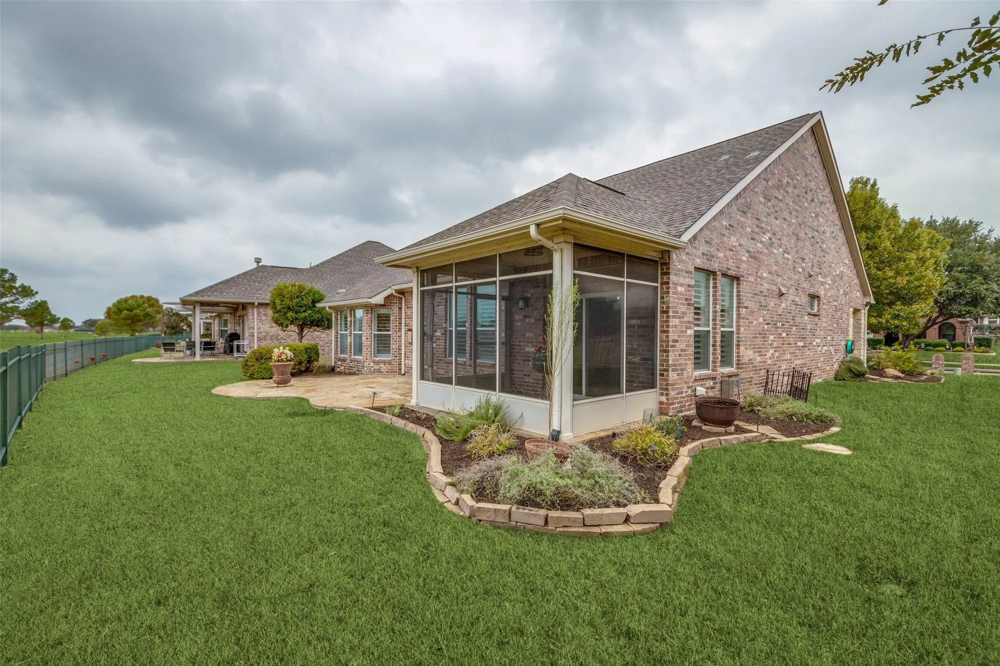 Property Slideshow image 32 of 38 | 353 burnswick isles way, Frisco, TX, 75036