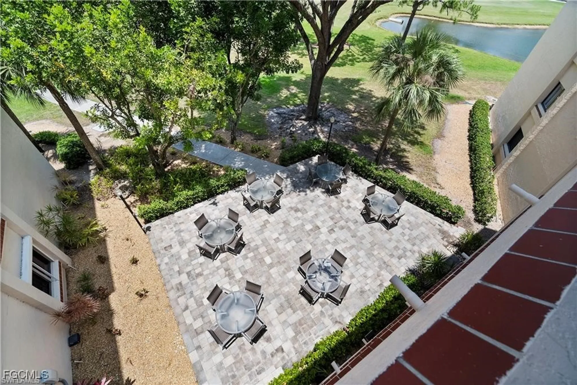 Property Slideshow image 18 of 44 | 7430 lake breeze dr apt 402, Fort Myers, FL, 33907