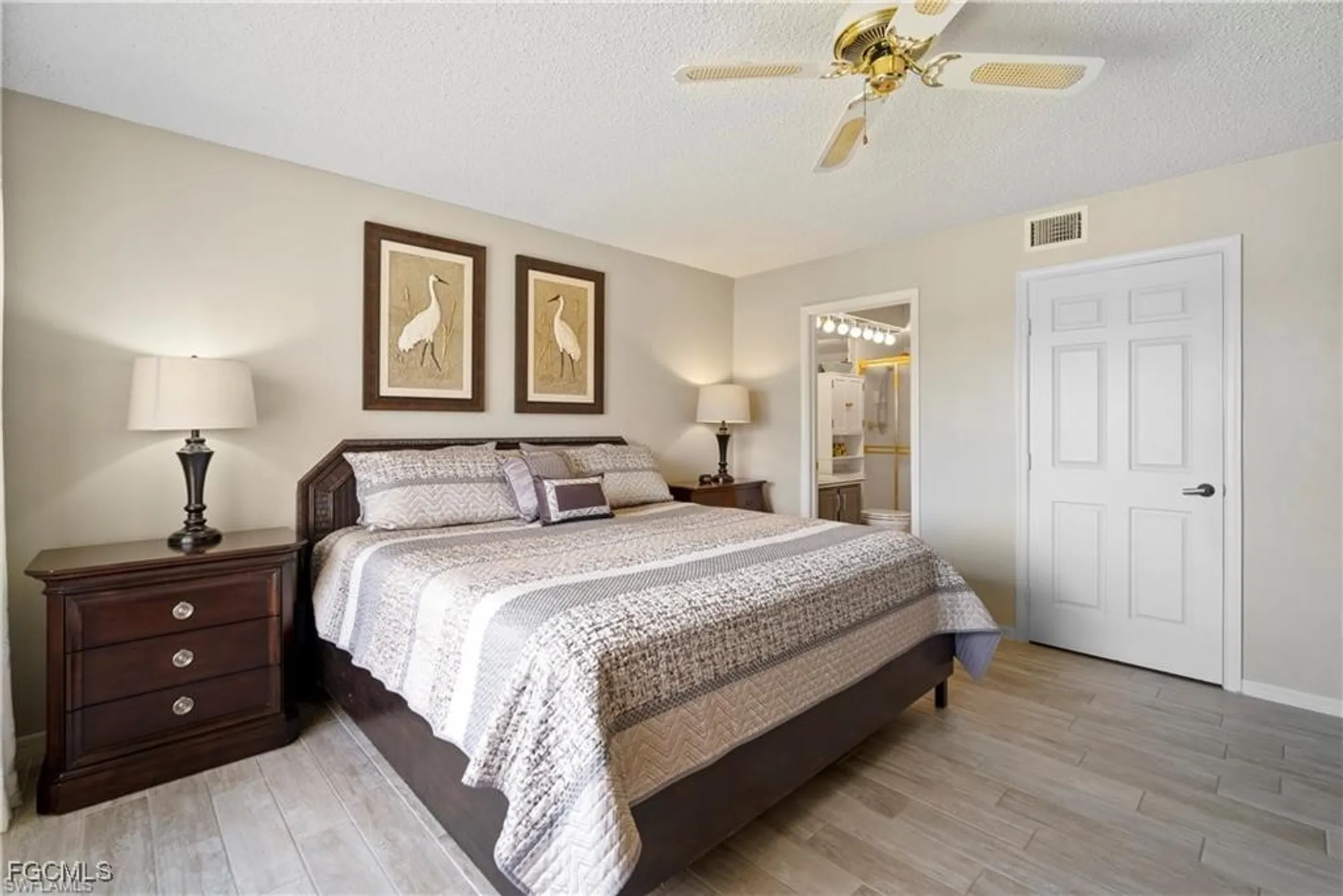 Property Slideshow image 10 of 44 | 7430 lake breeze dr apt 402, Fort Myers, FL, 33907