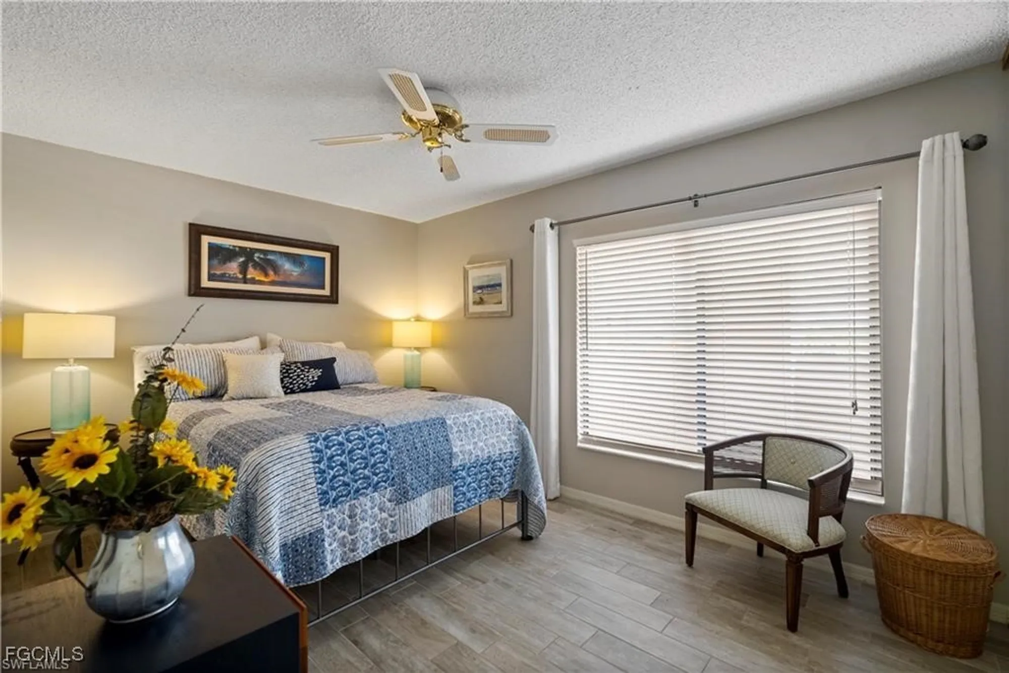 Property Slideshow image 13 of 44 | 7430 lake breeze dr apt 402, Fort Myers, FL, 33907